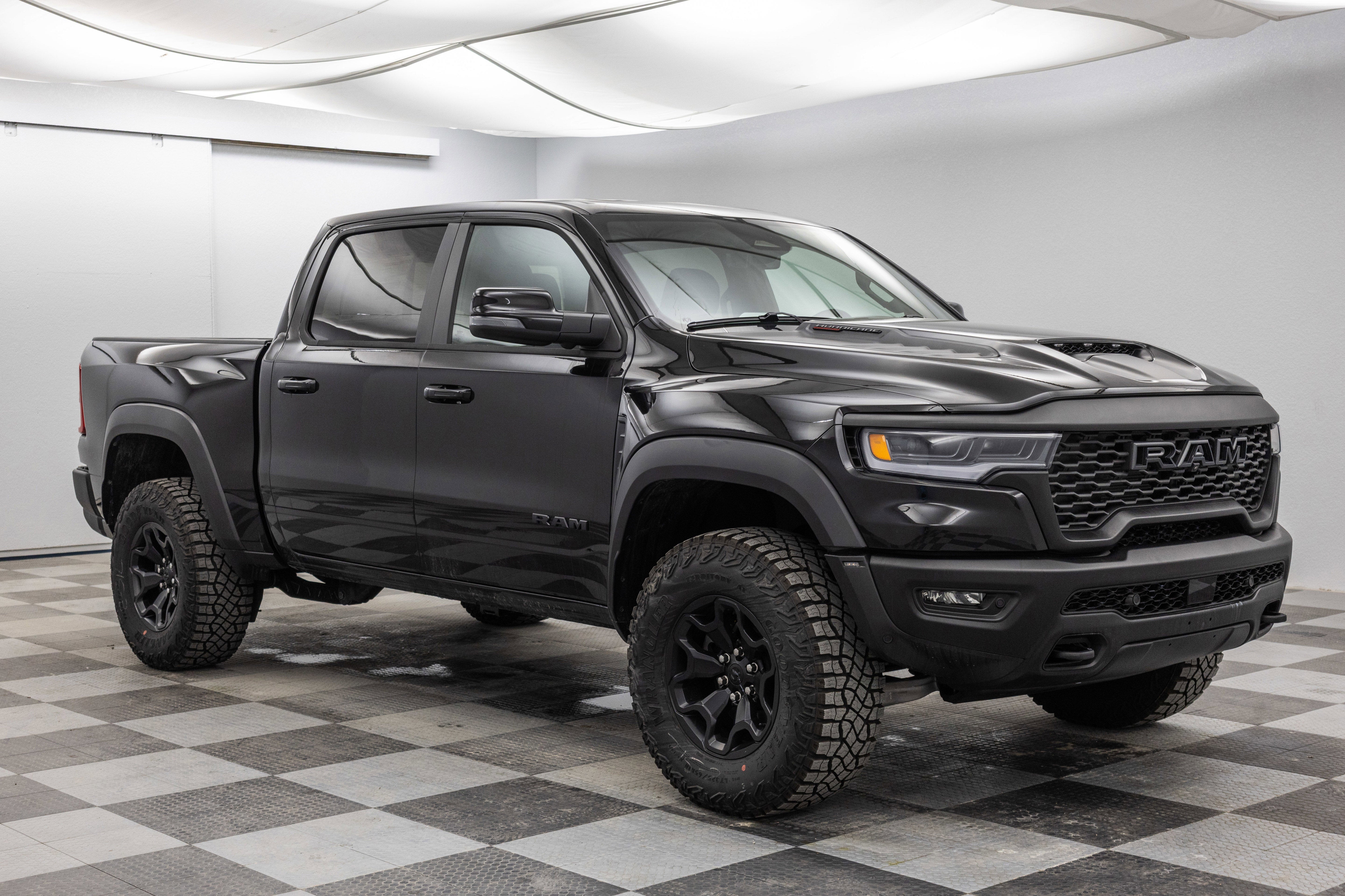 2026 RAM Ram 1500 RAM 1500 RHO CREW CAB 4X4 5'7' BOX