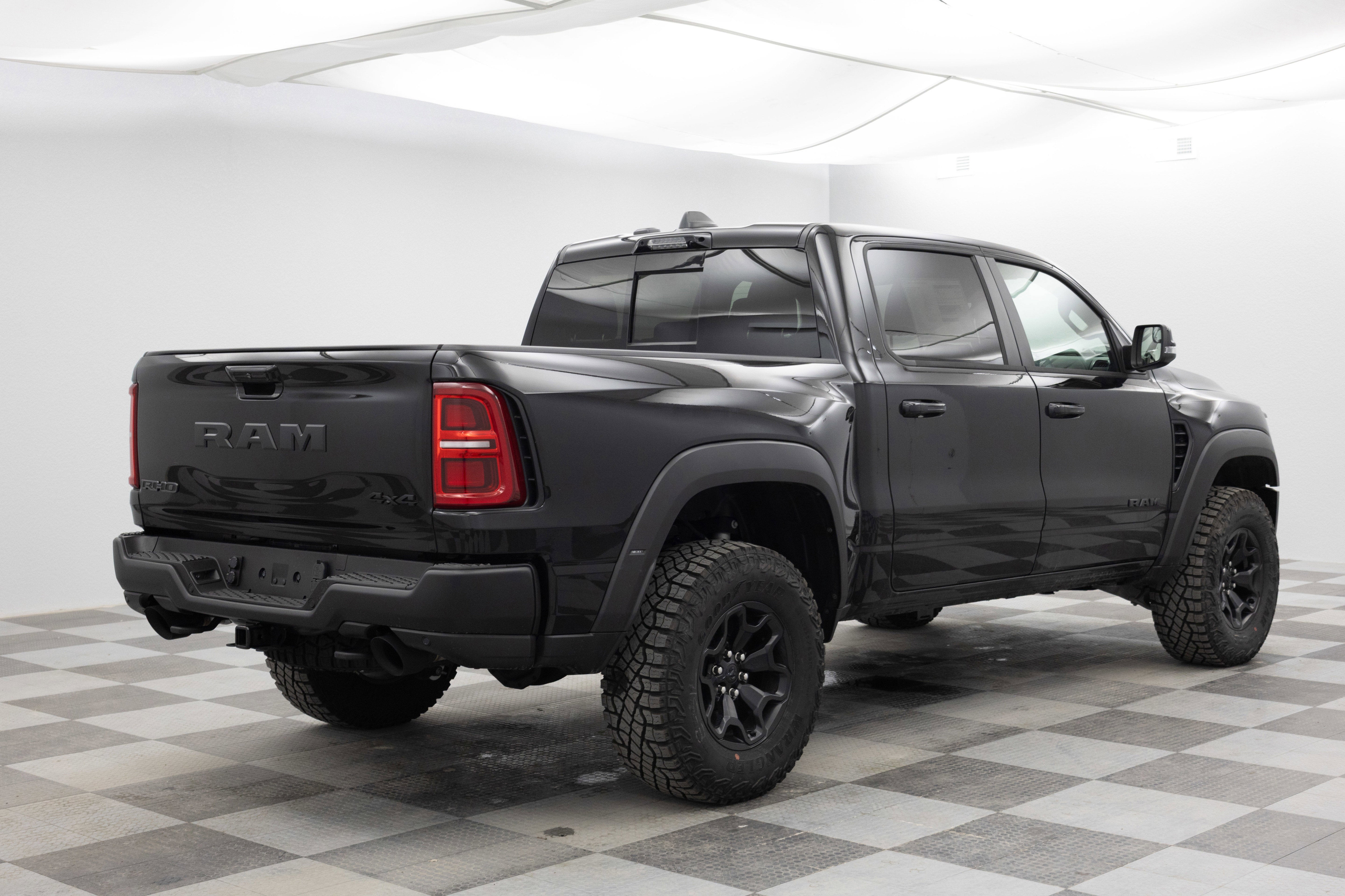 2026 RAM Ram 1500 RAM 1500 RHO CREW CAB 4X4 5'7' BOX