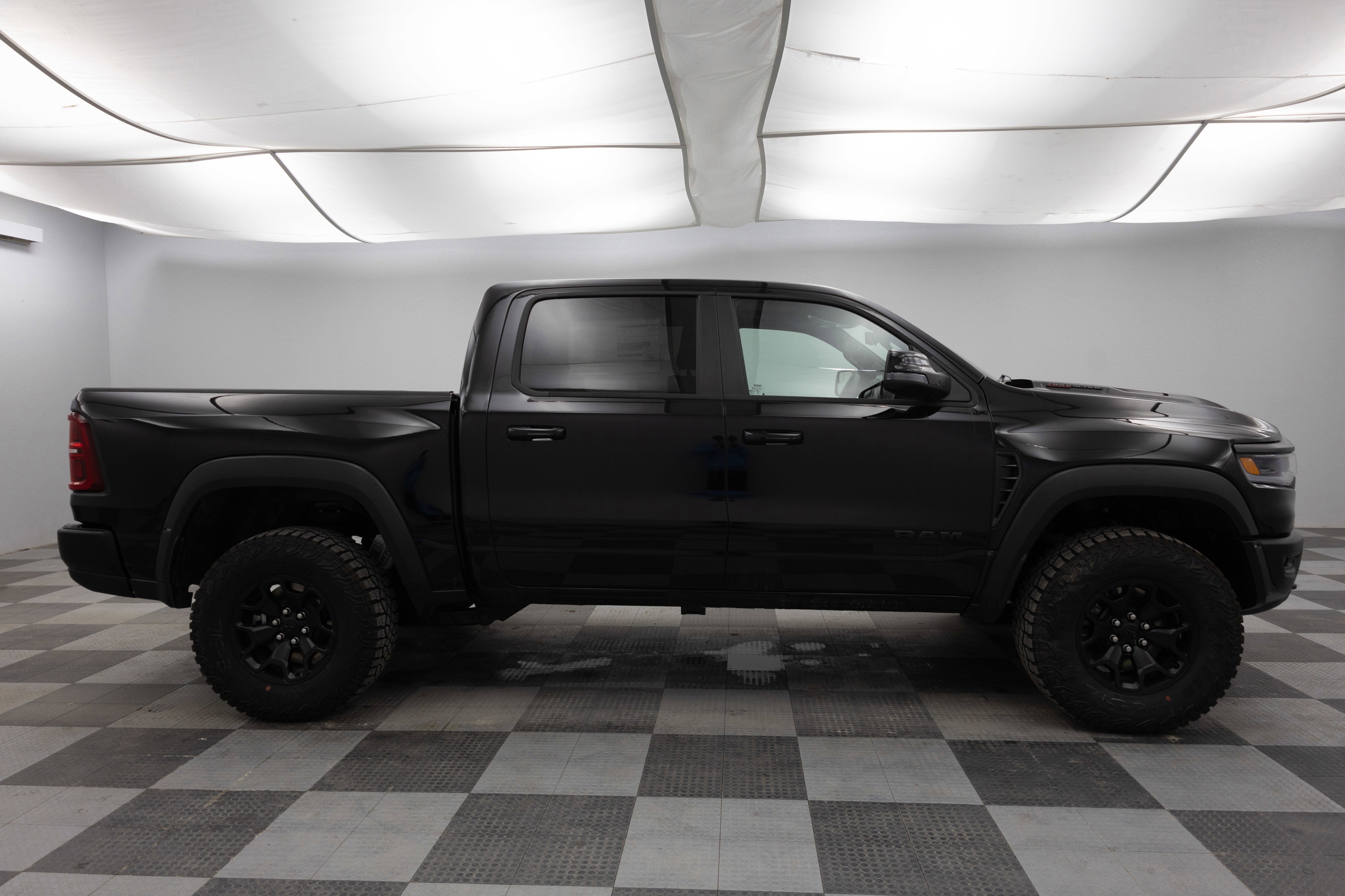 2026 RAM Ram 1500 RAM 1500 RHO CREW CAB 4X4 5'7' BOX