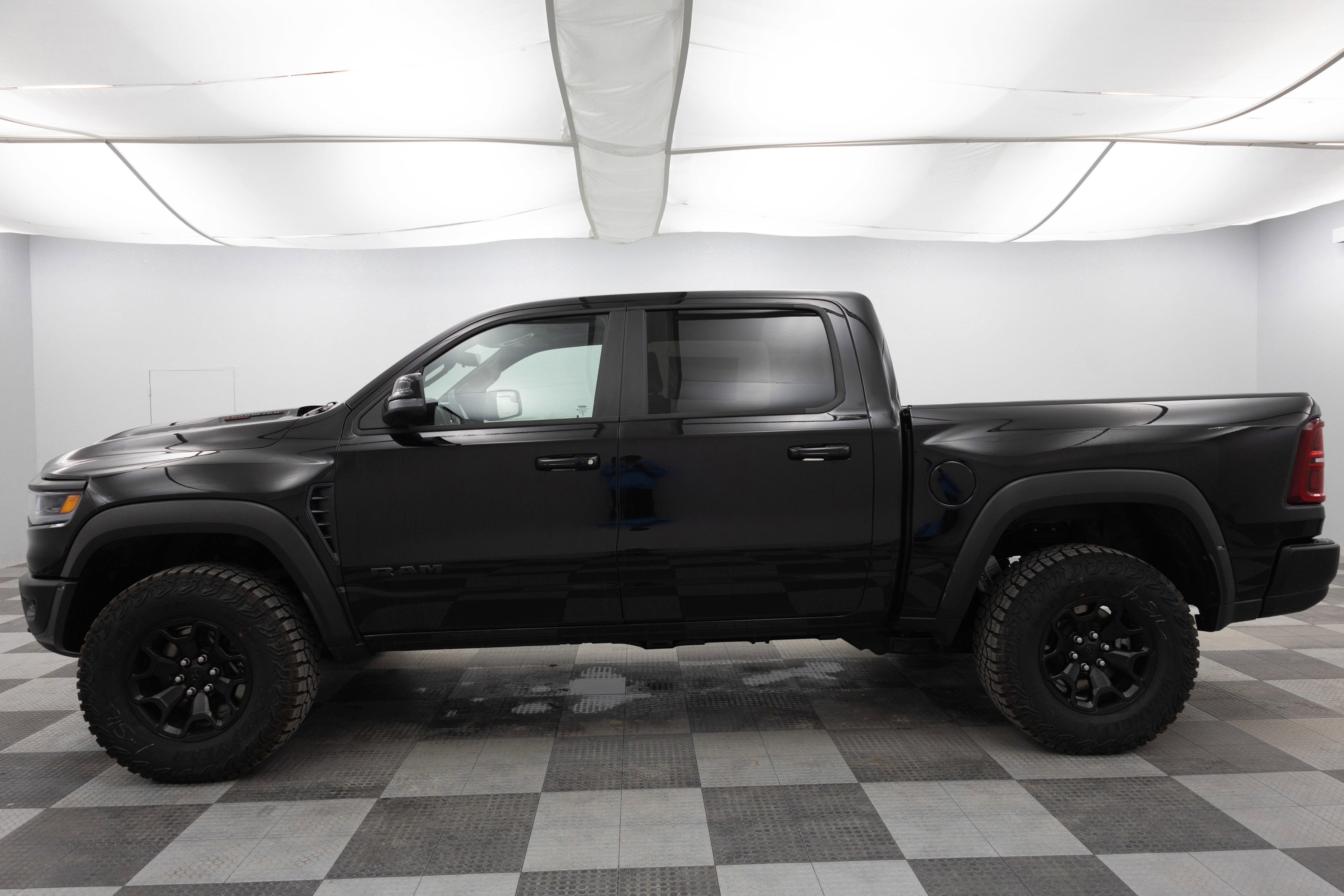 2026 RAM Ram 1500 RAM 1500 RHO CREW CAB 4X4 5'7' BOX