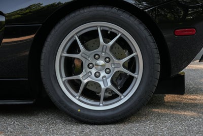 2005 Ford GT Base