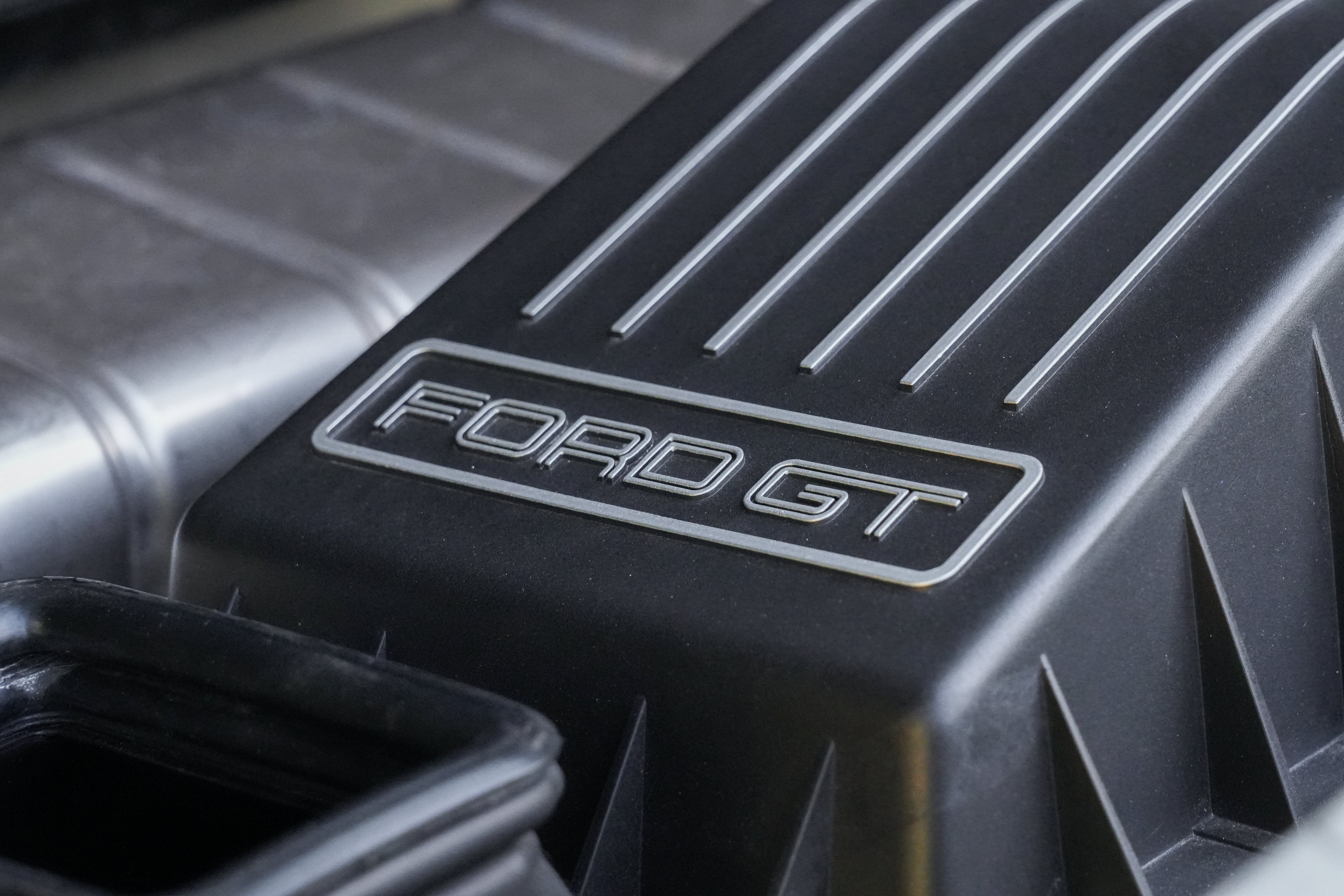 2005 Ford GT Base