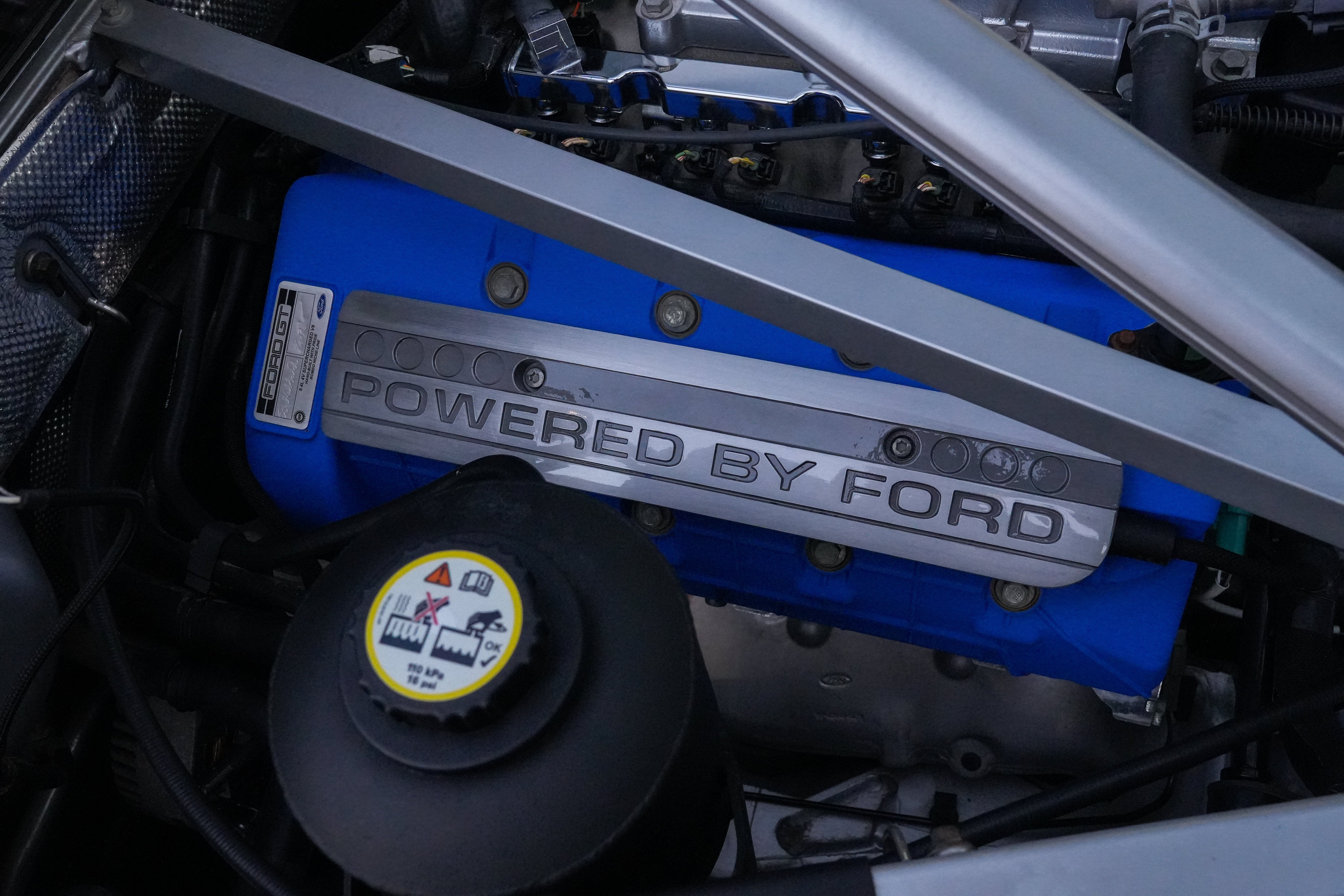 2005 Ford GT Base