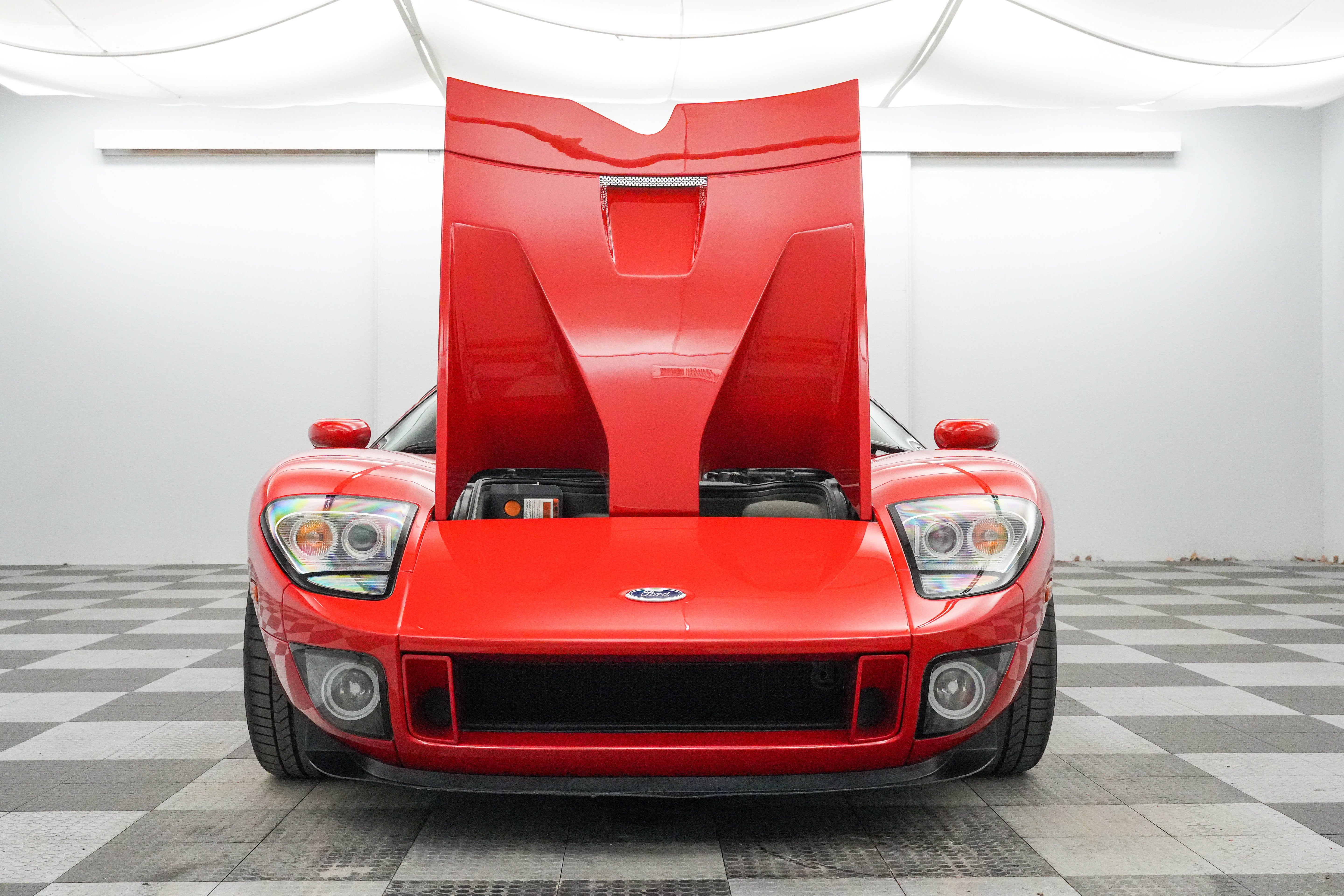 2005 Ford GT Base