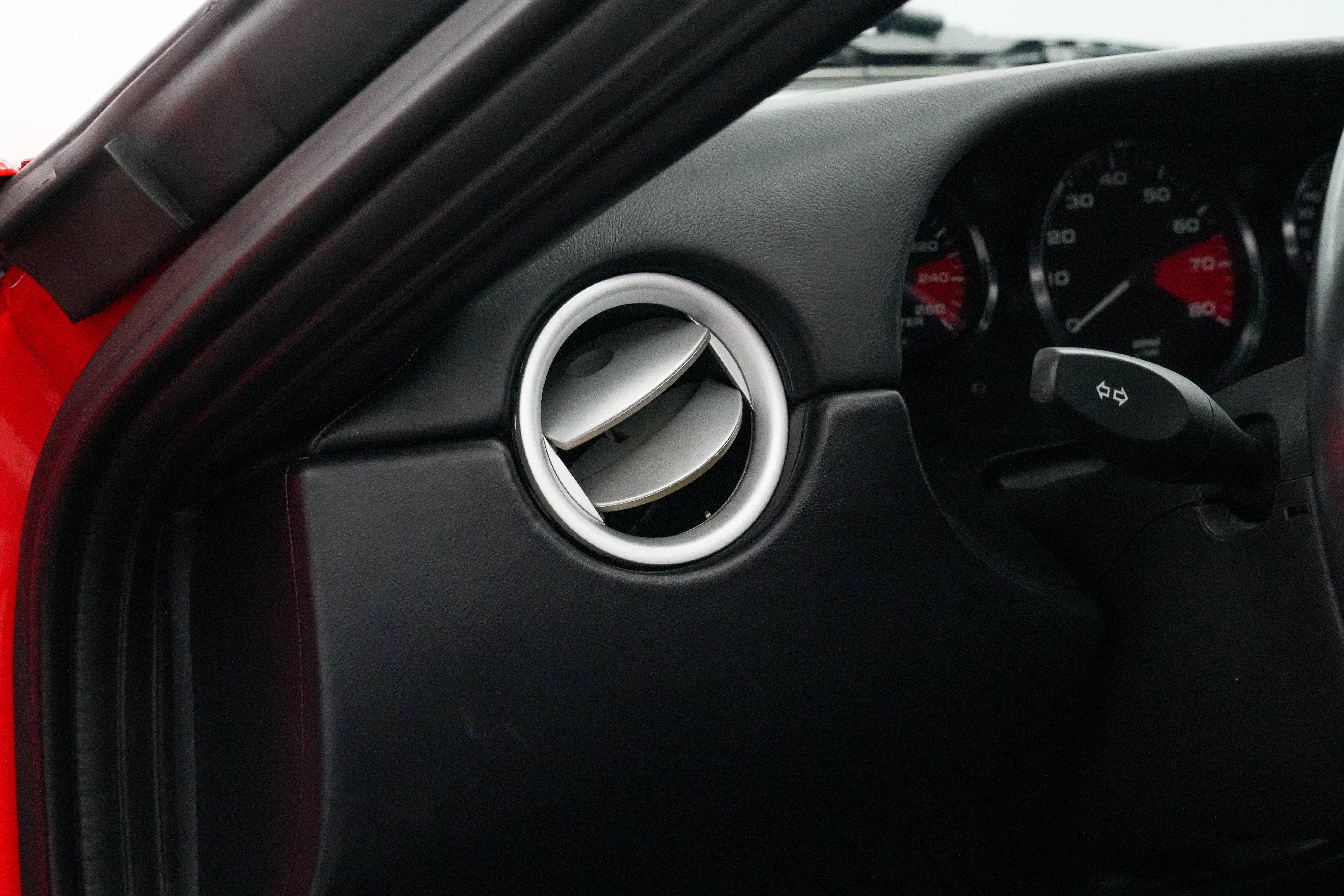 2005 Ford GT Base