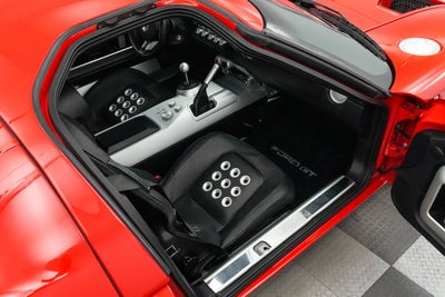 2005 Ford GT Base