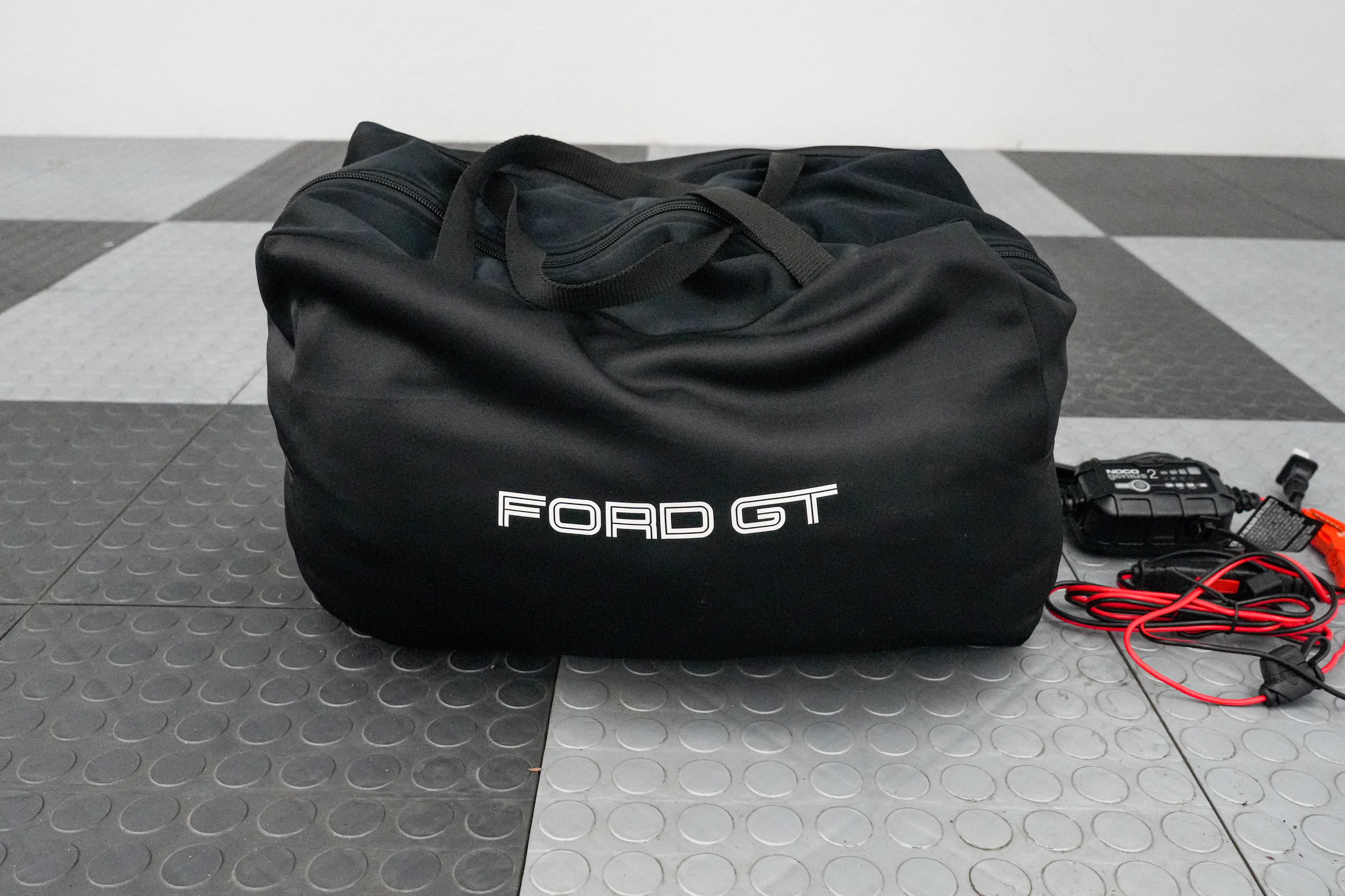2005 Ford GT Base