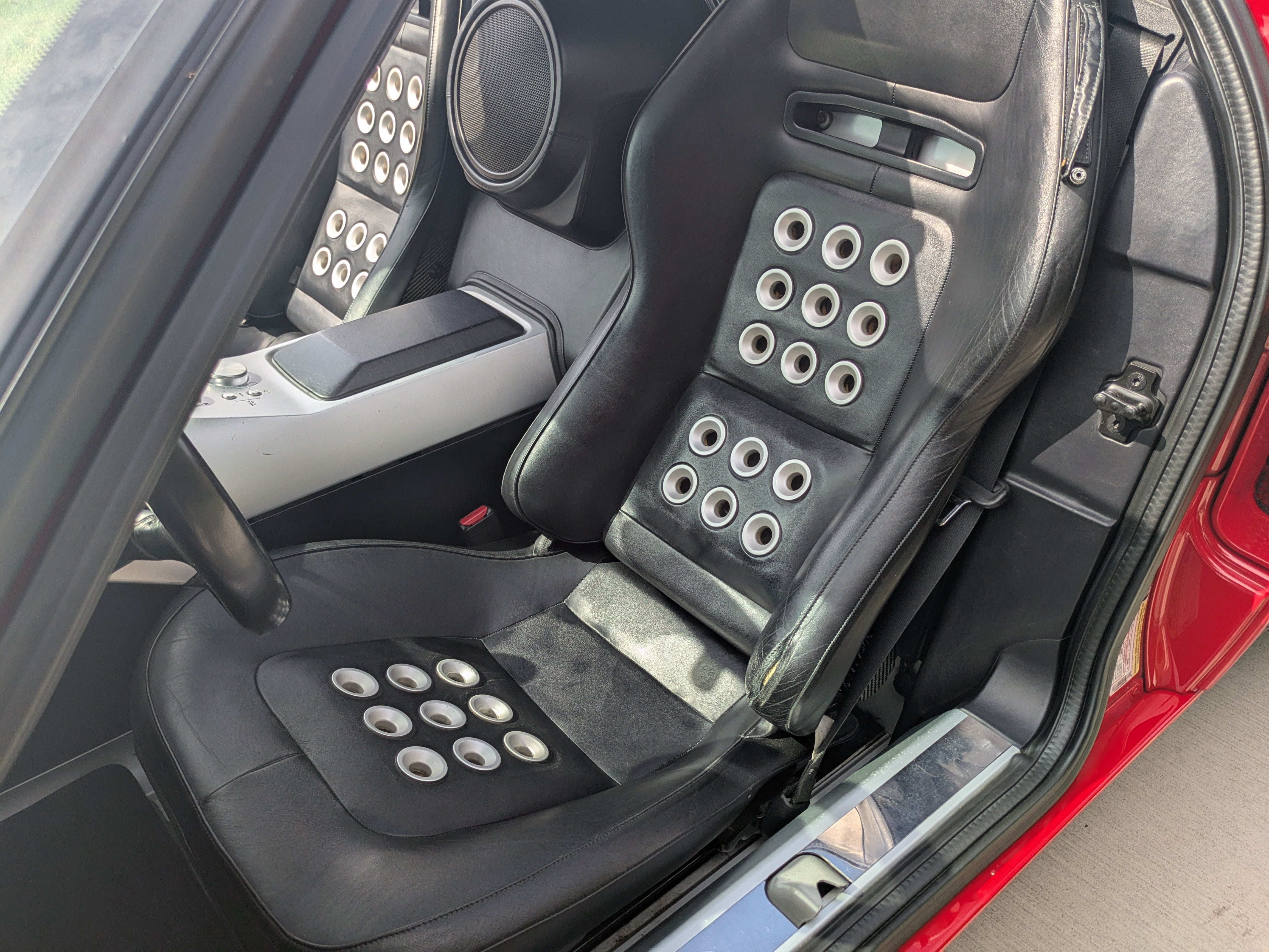 2005 Ford GT Base