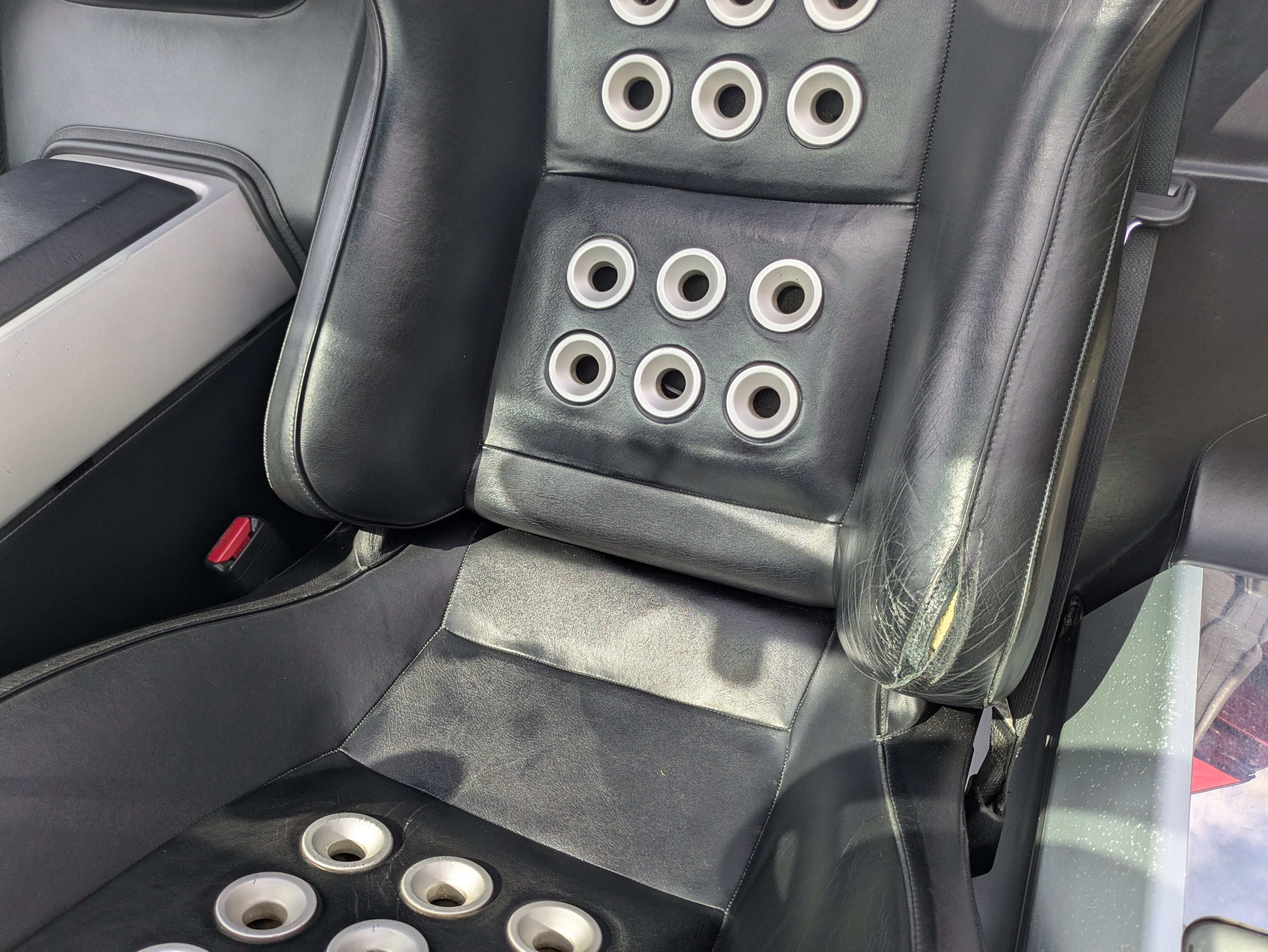 2005 Ford GT Base