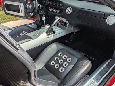 2005 Ford GT Base
