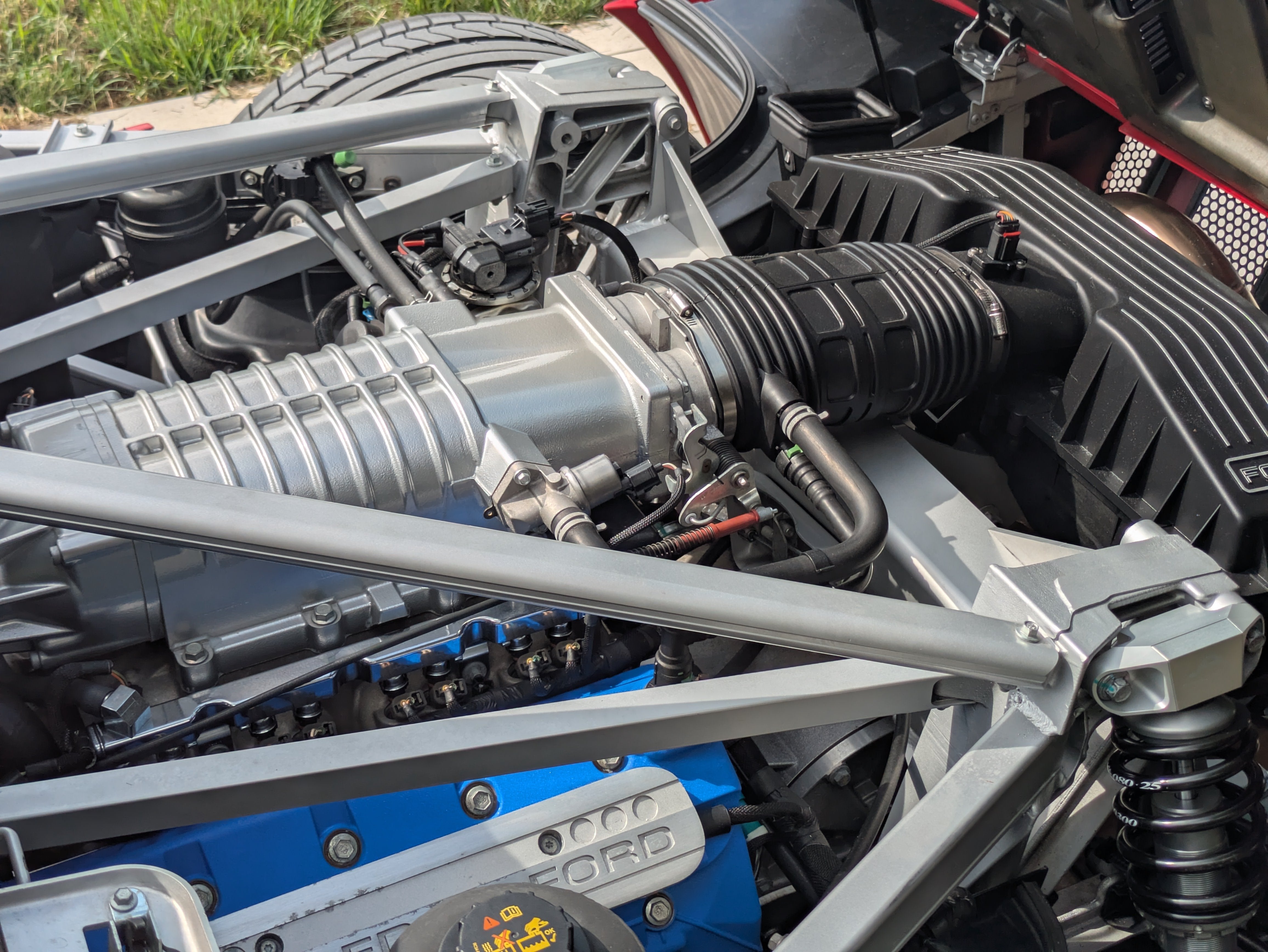 2005 Ford GT Base