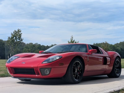 2005 Ford GT Base