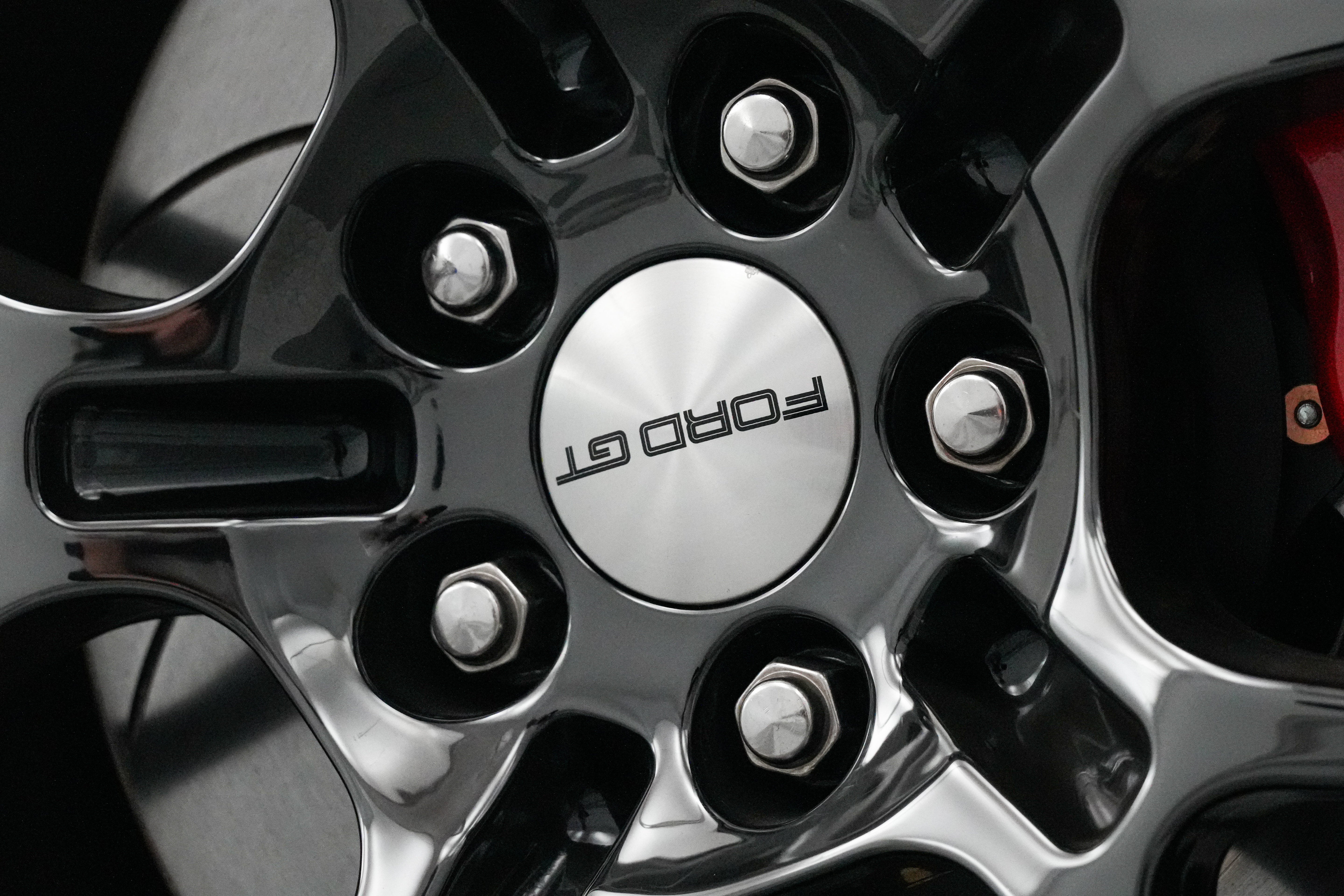 2005 Ford GT Base