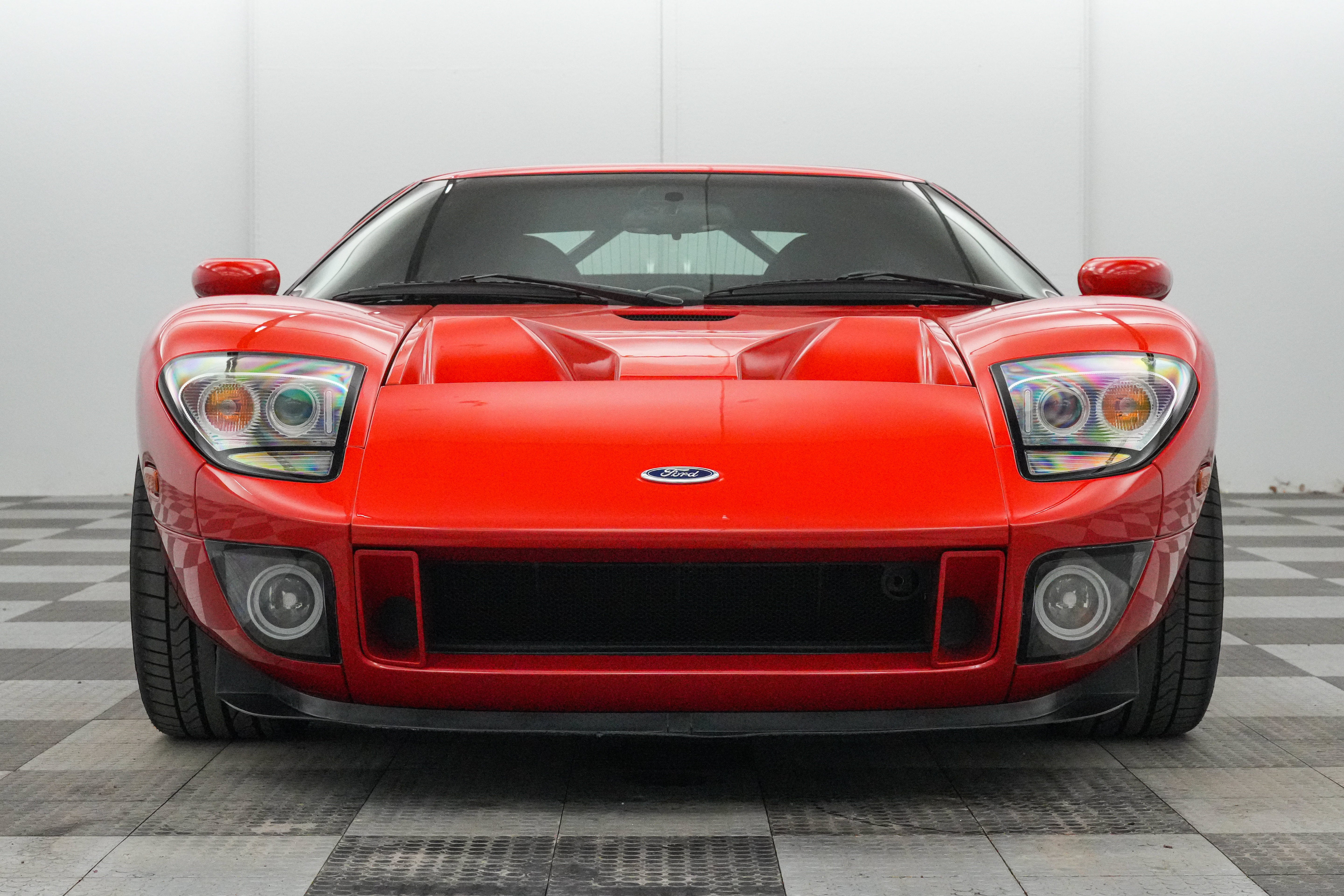 2005 Ford GT Base