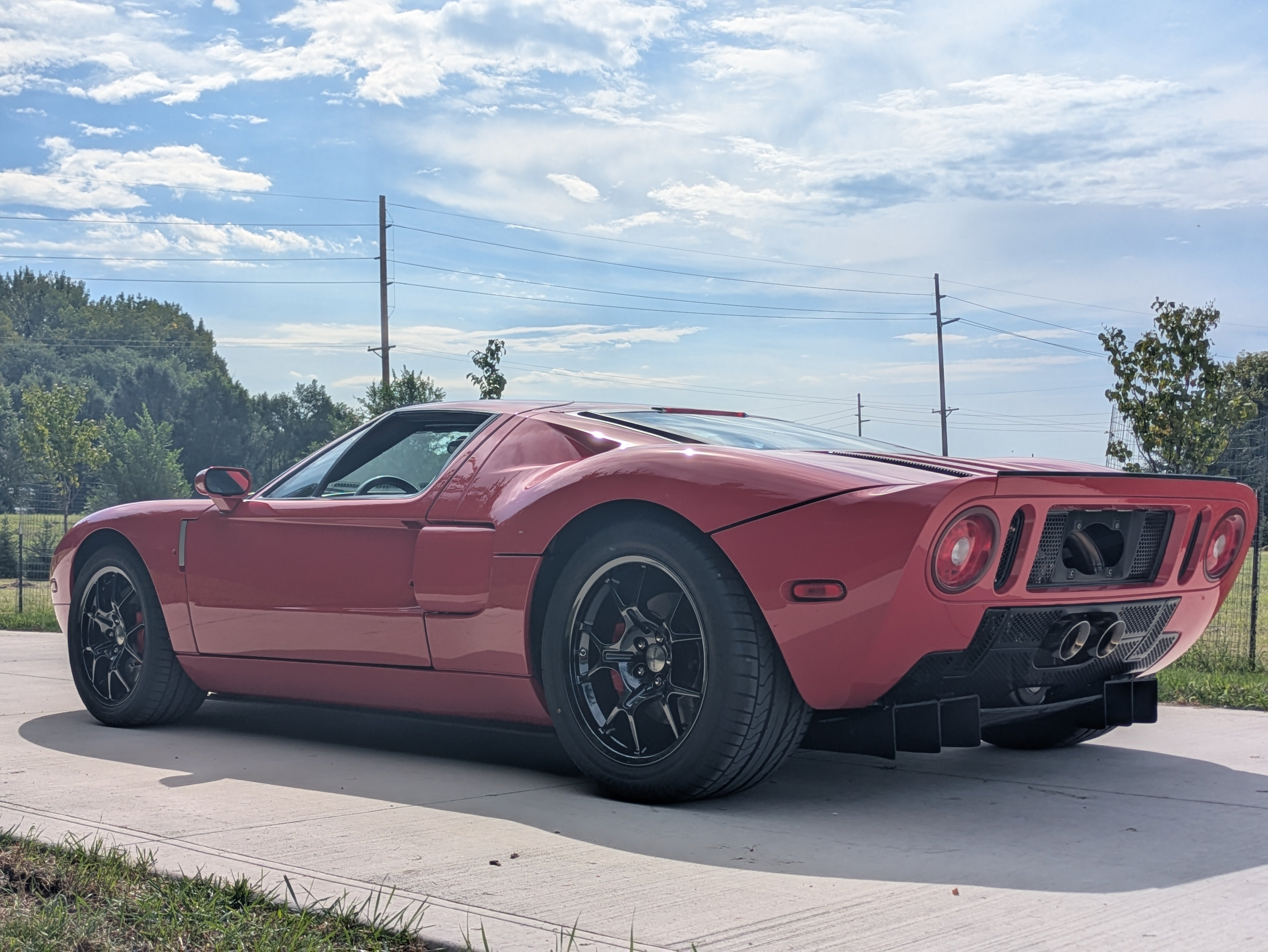 2005 Ford GT Base