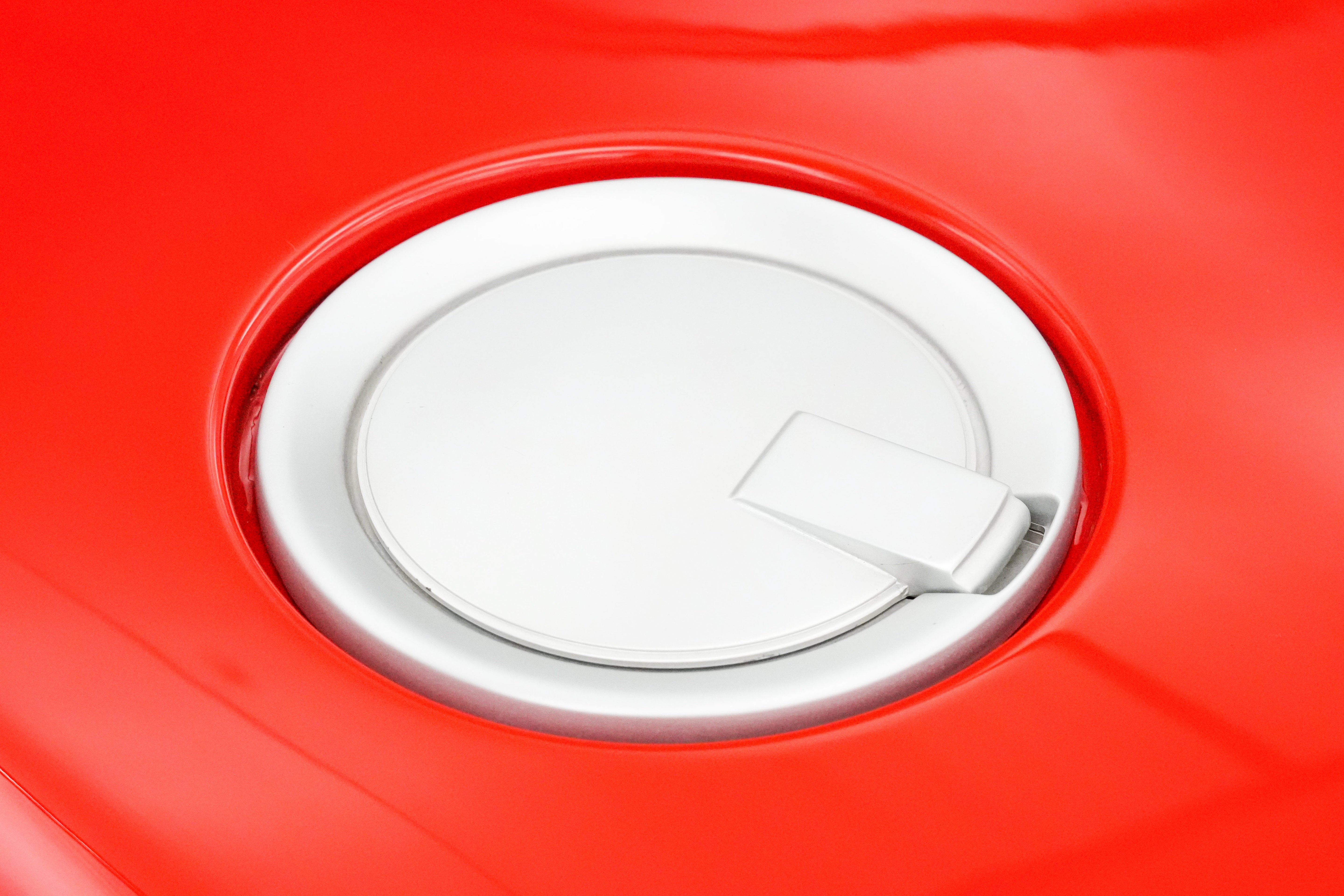 2005 Ford GT Base