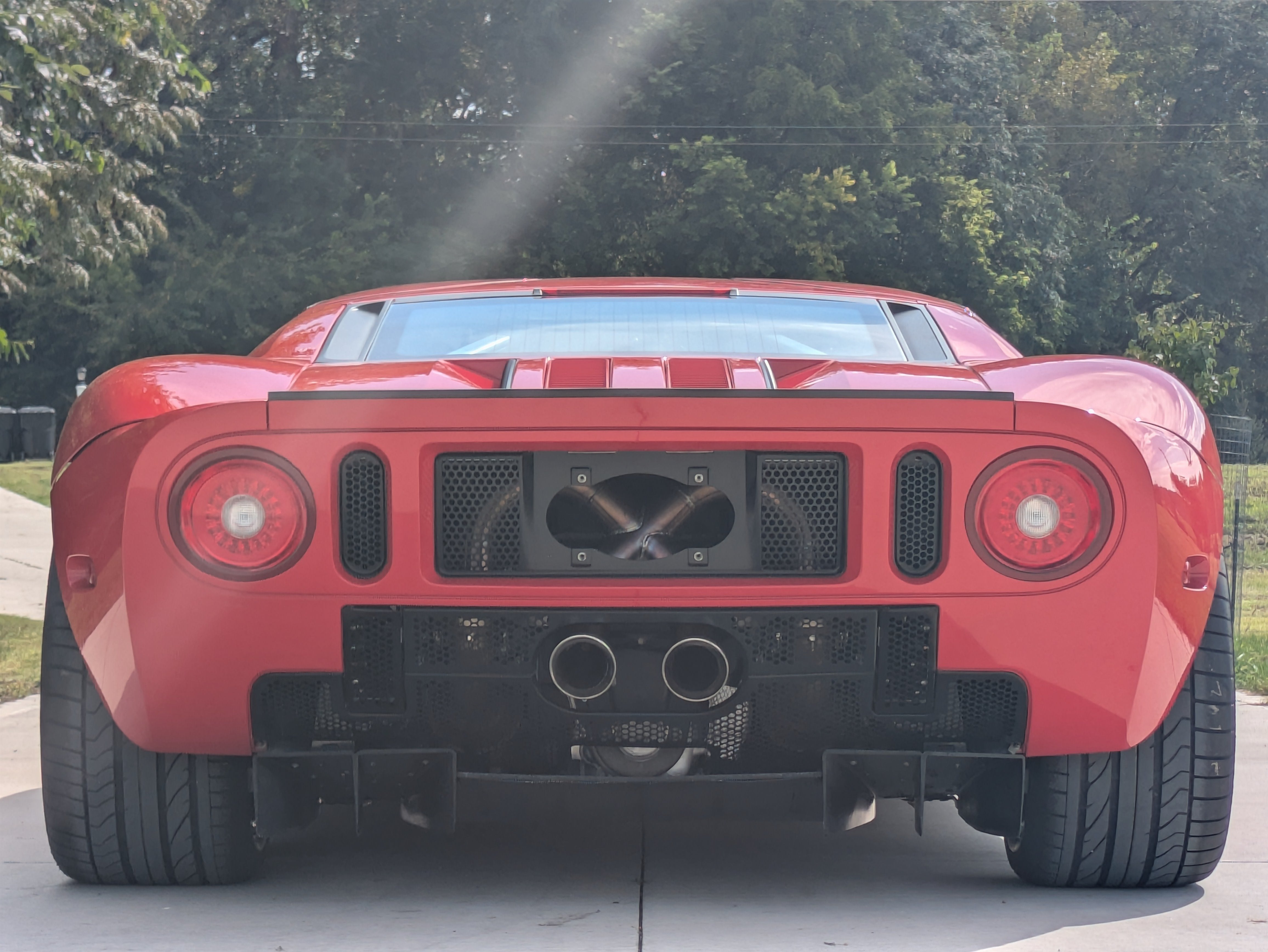 2005 Ford GT Base