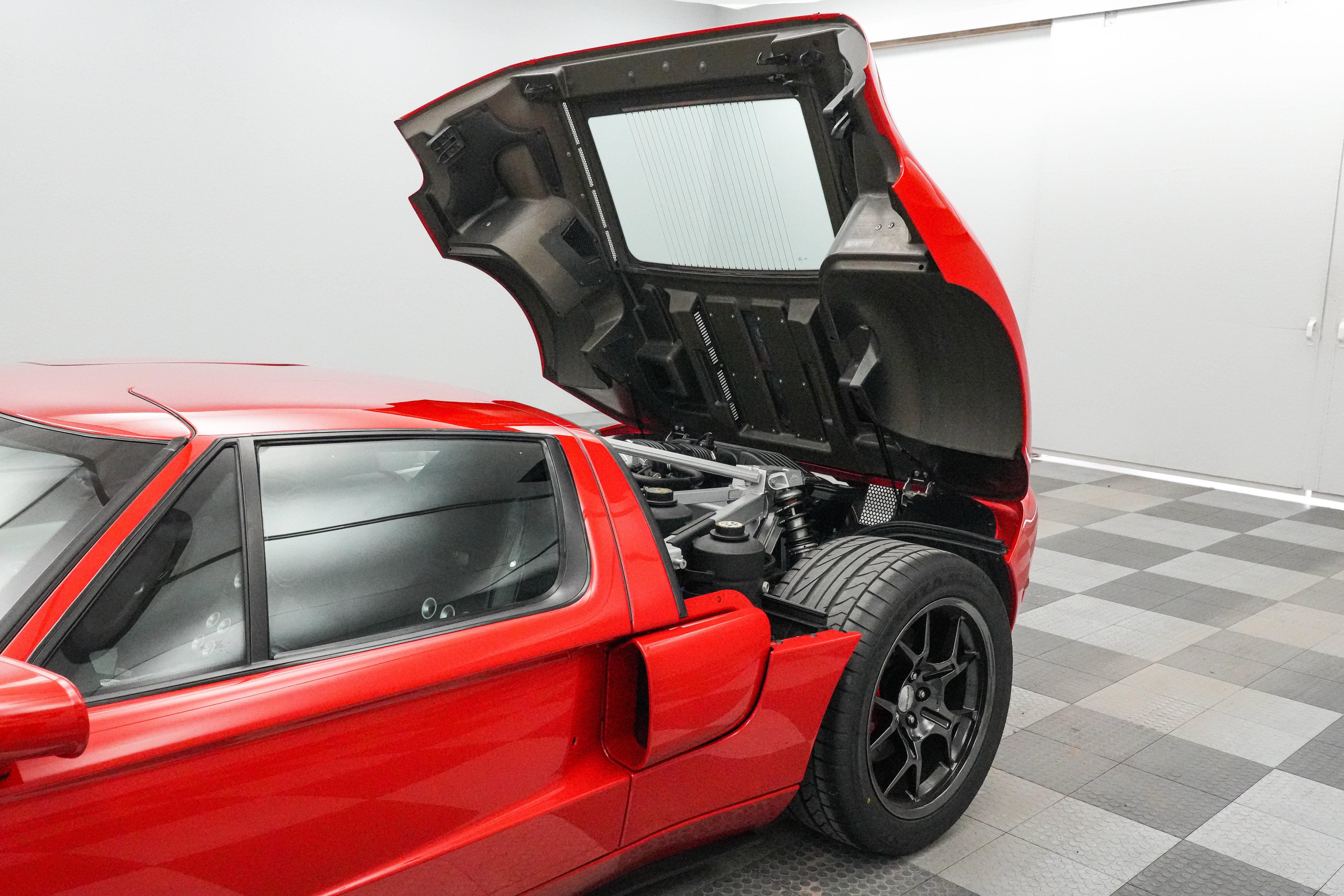 2005 Ford GT Base