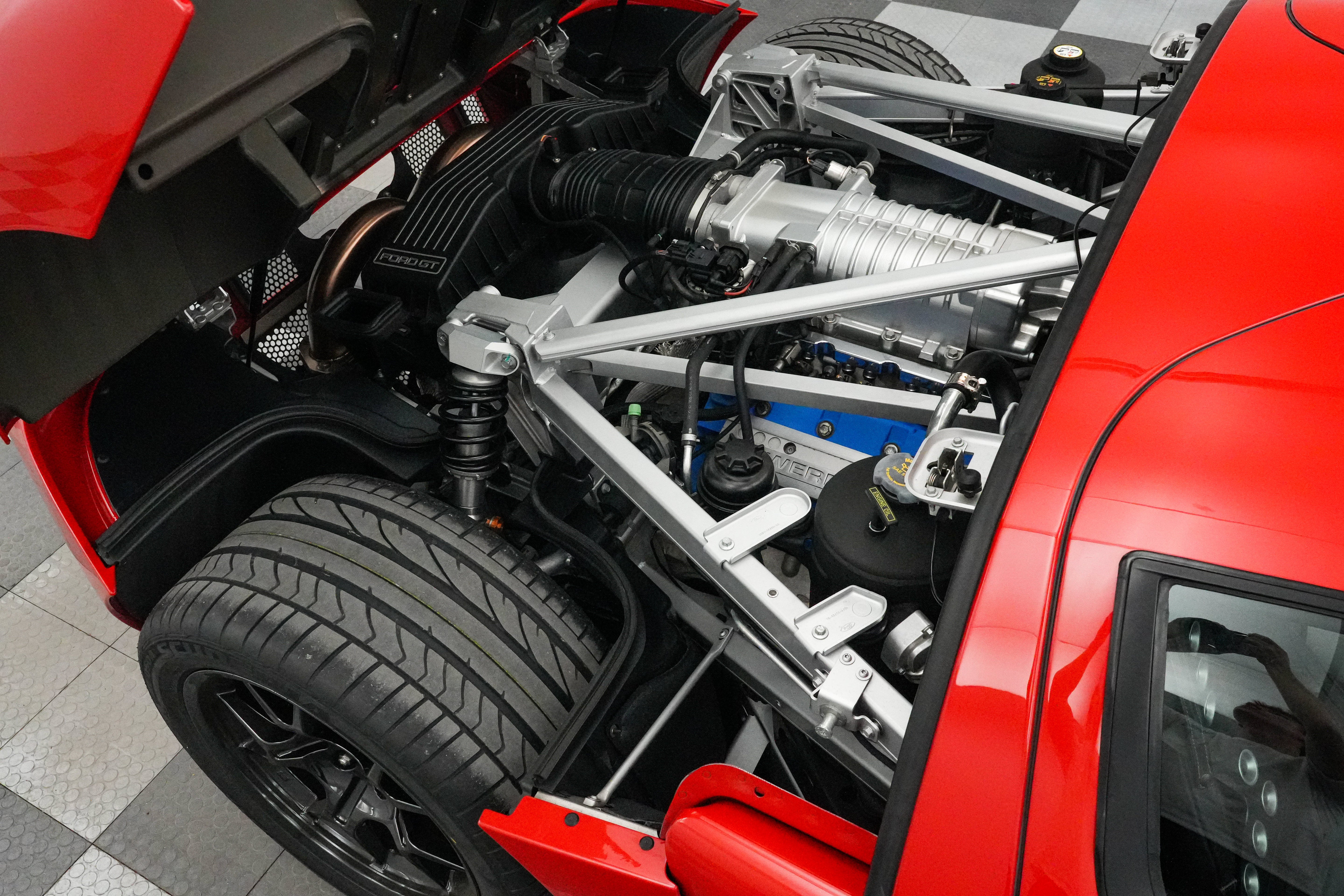 2005 Ford GT Base