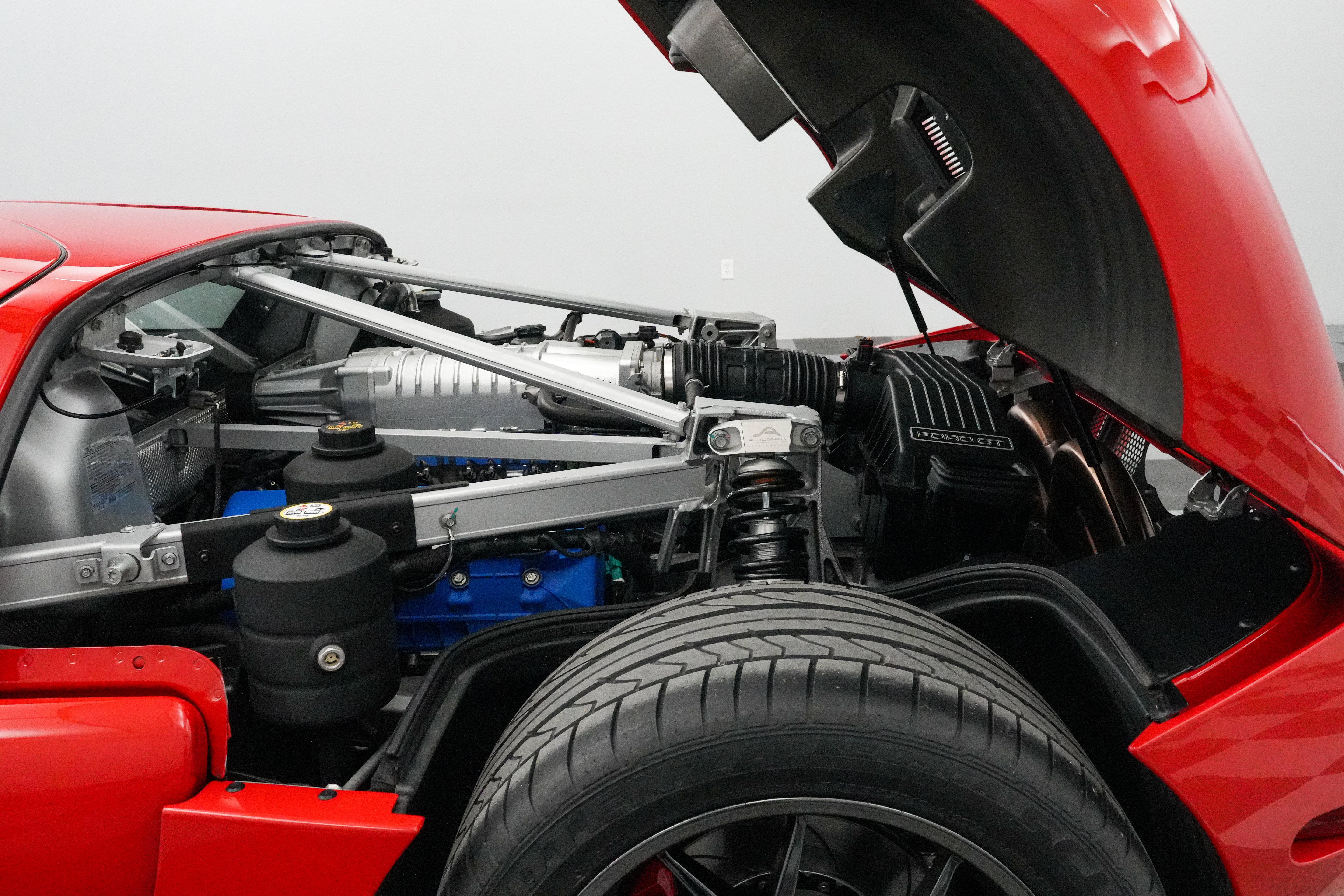 2005 Ford GT Base