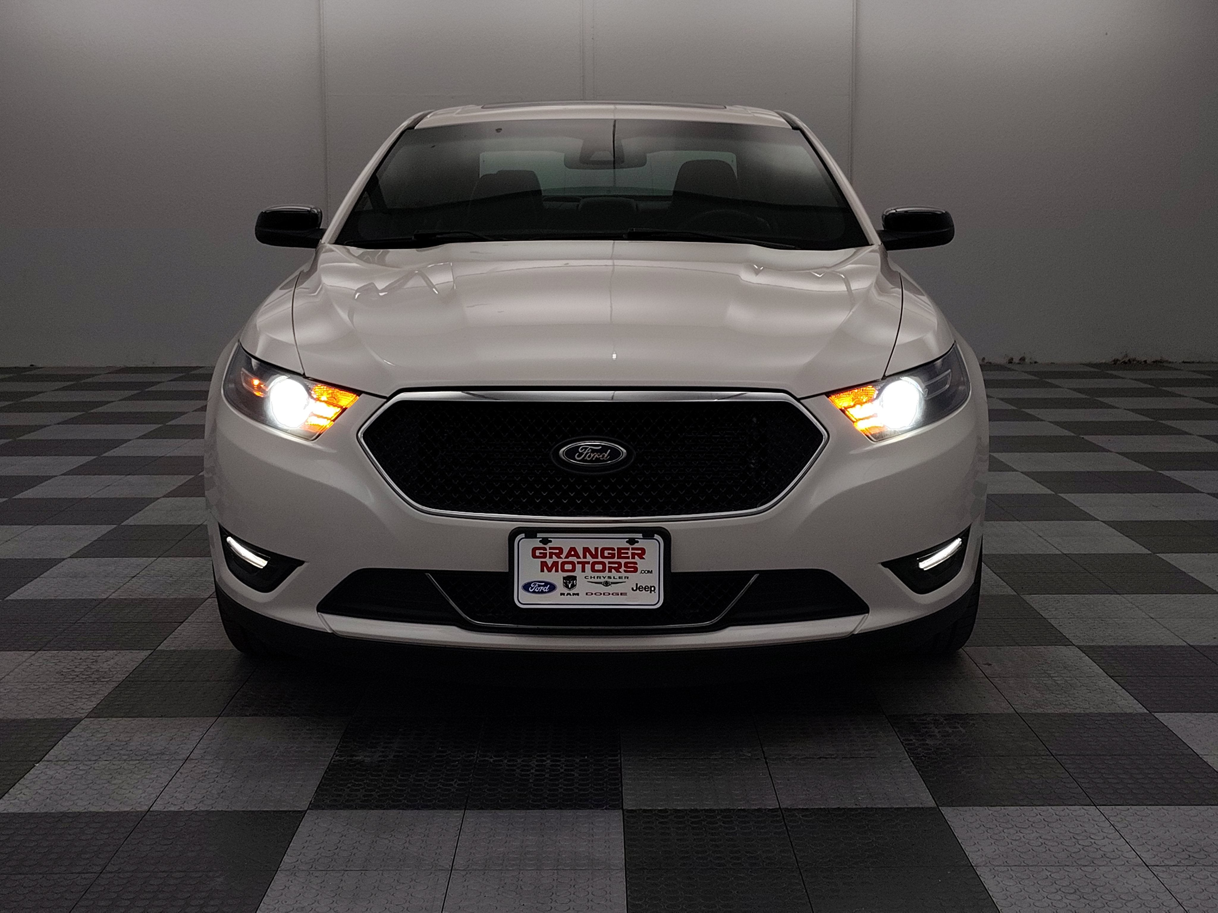 2015 Ford Taurus SHO