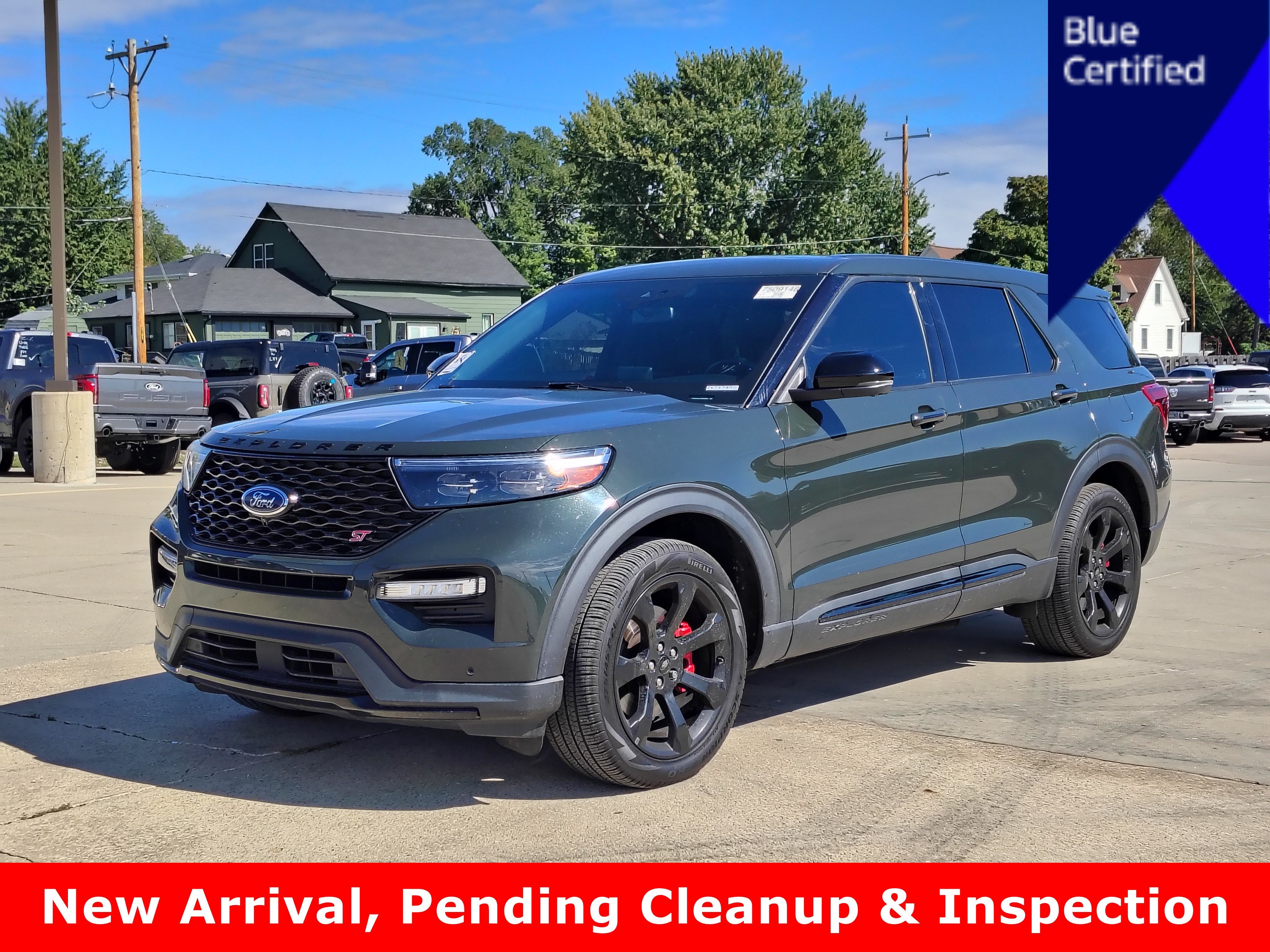 2022 Ford Explorer ST