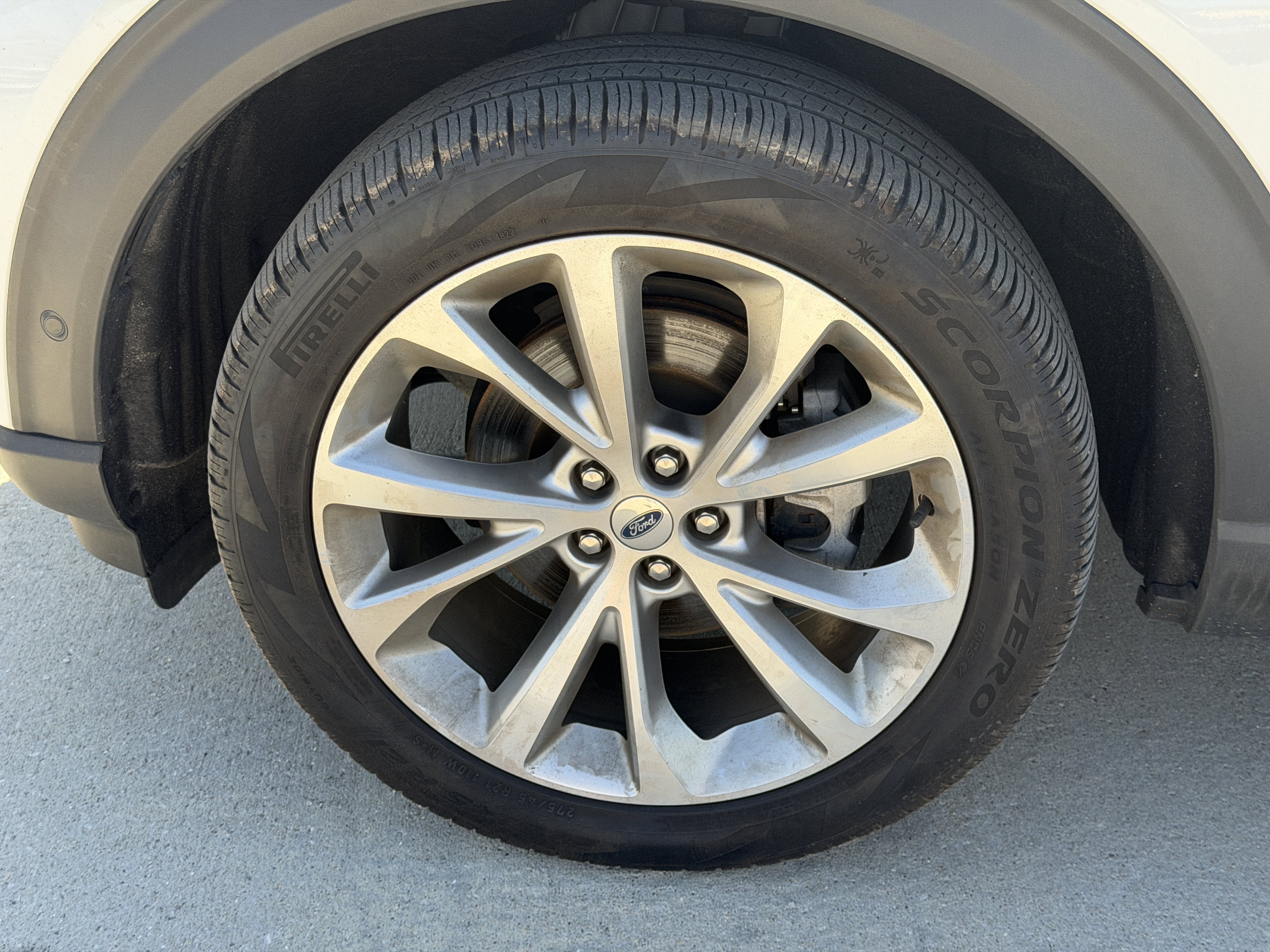 2021 Ford Explorer Platinum
