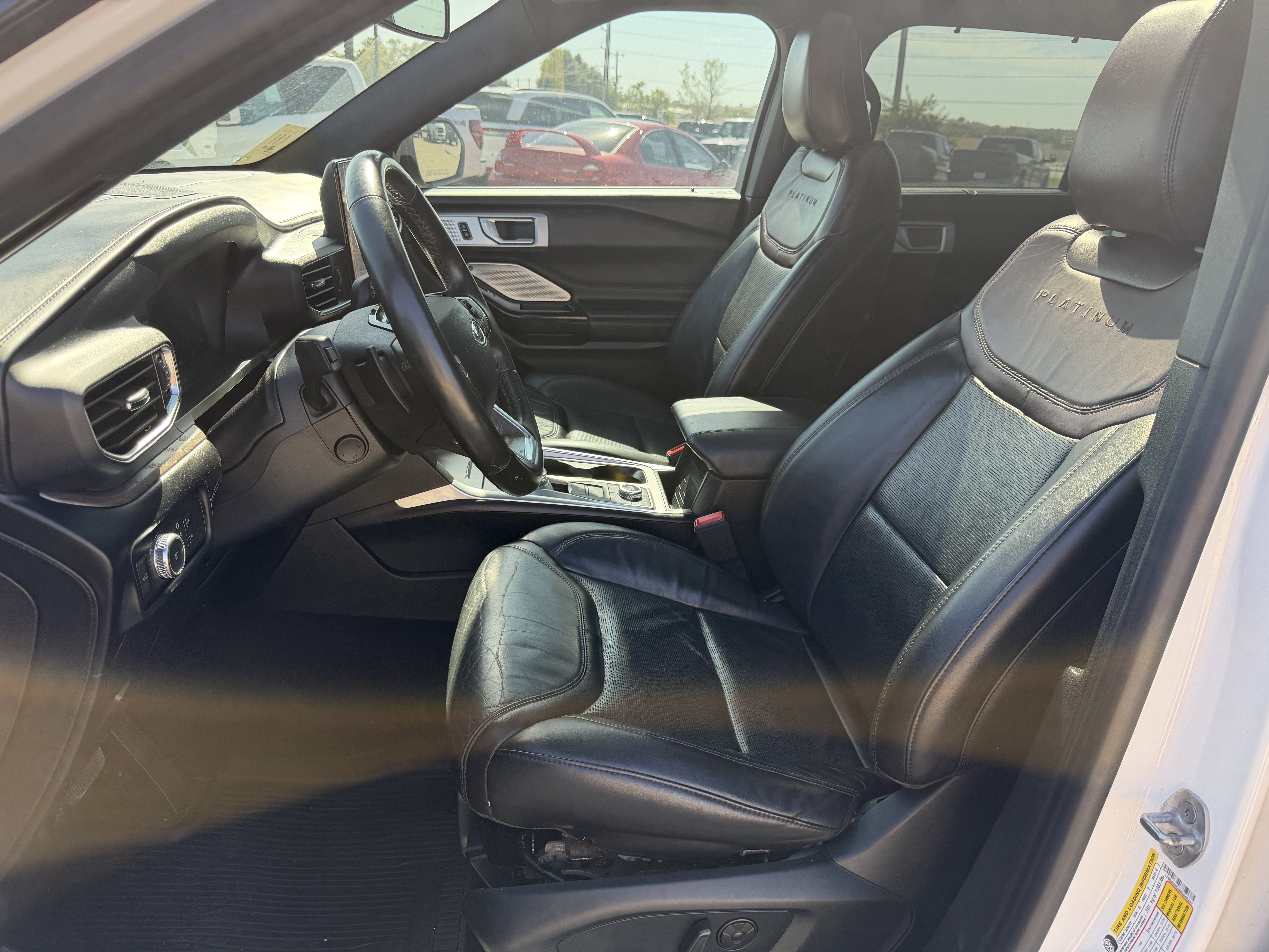 2021 Ford Explorer Platinum
