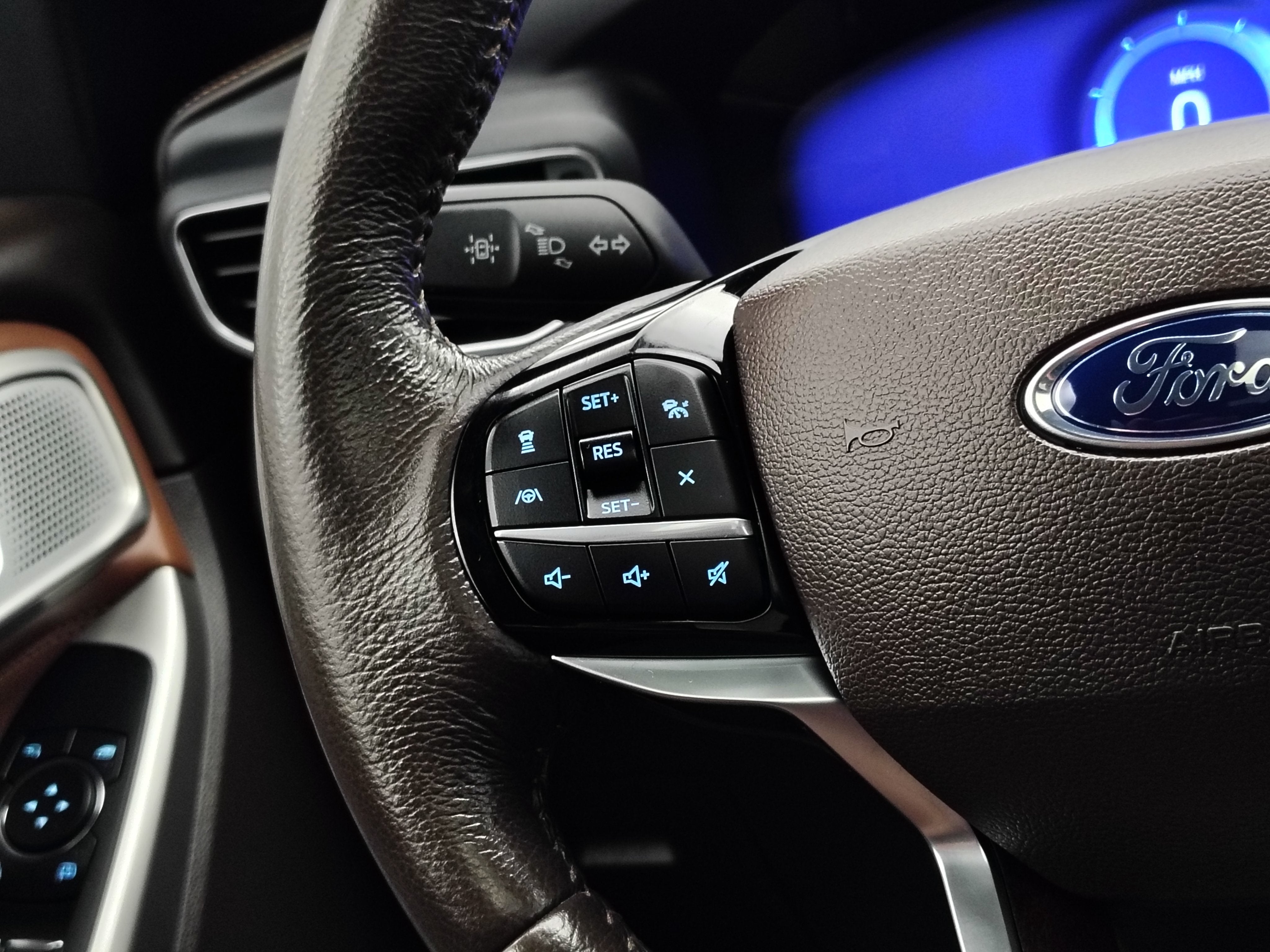 2022 Ford Explorer King Ranch