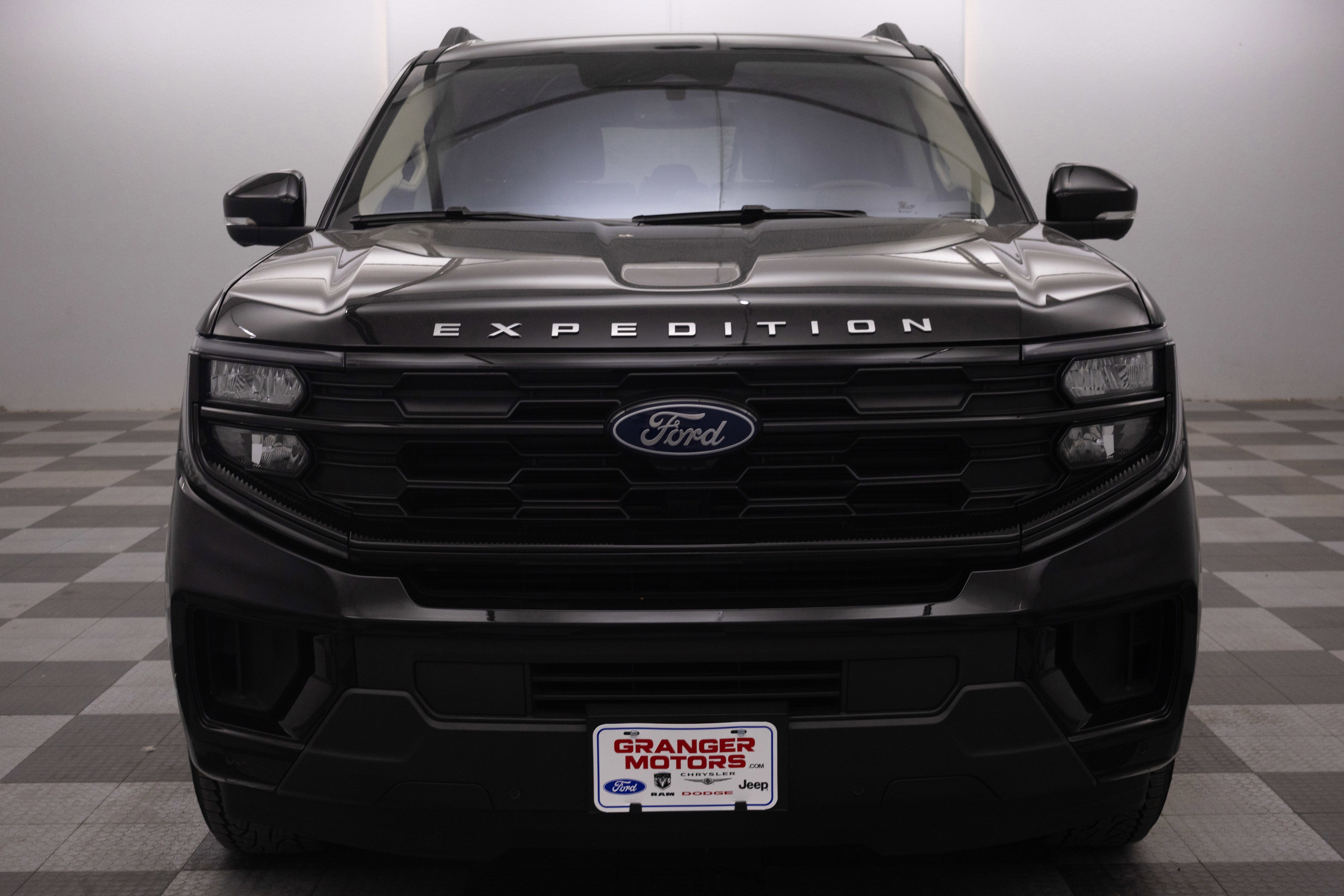 2025 Ford Expedition Active MAX