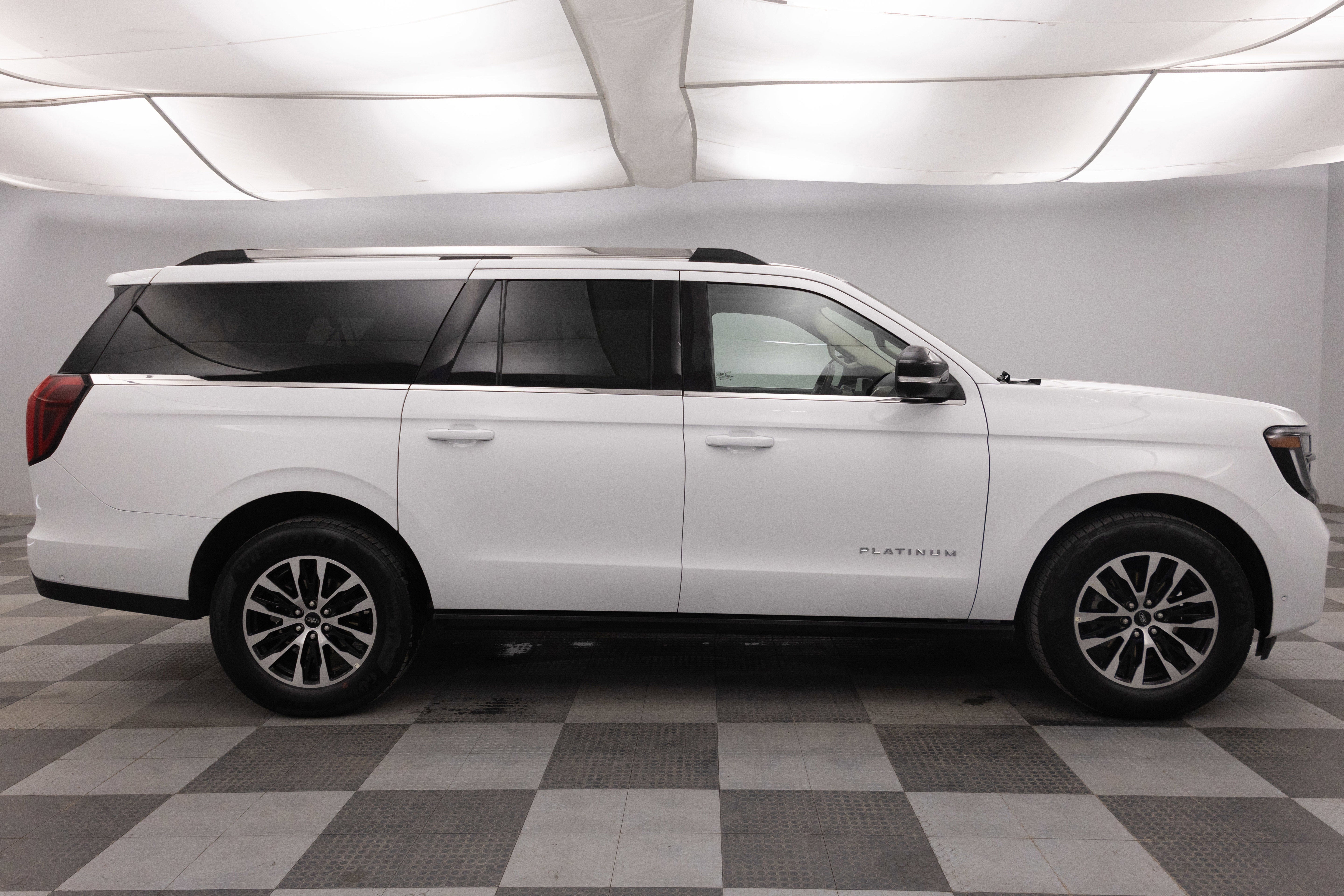 2025 Ford Expedition Platinum MAX