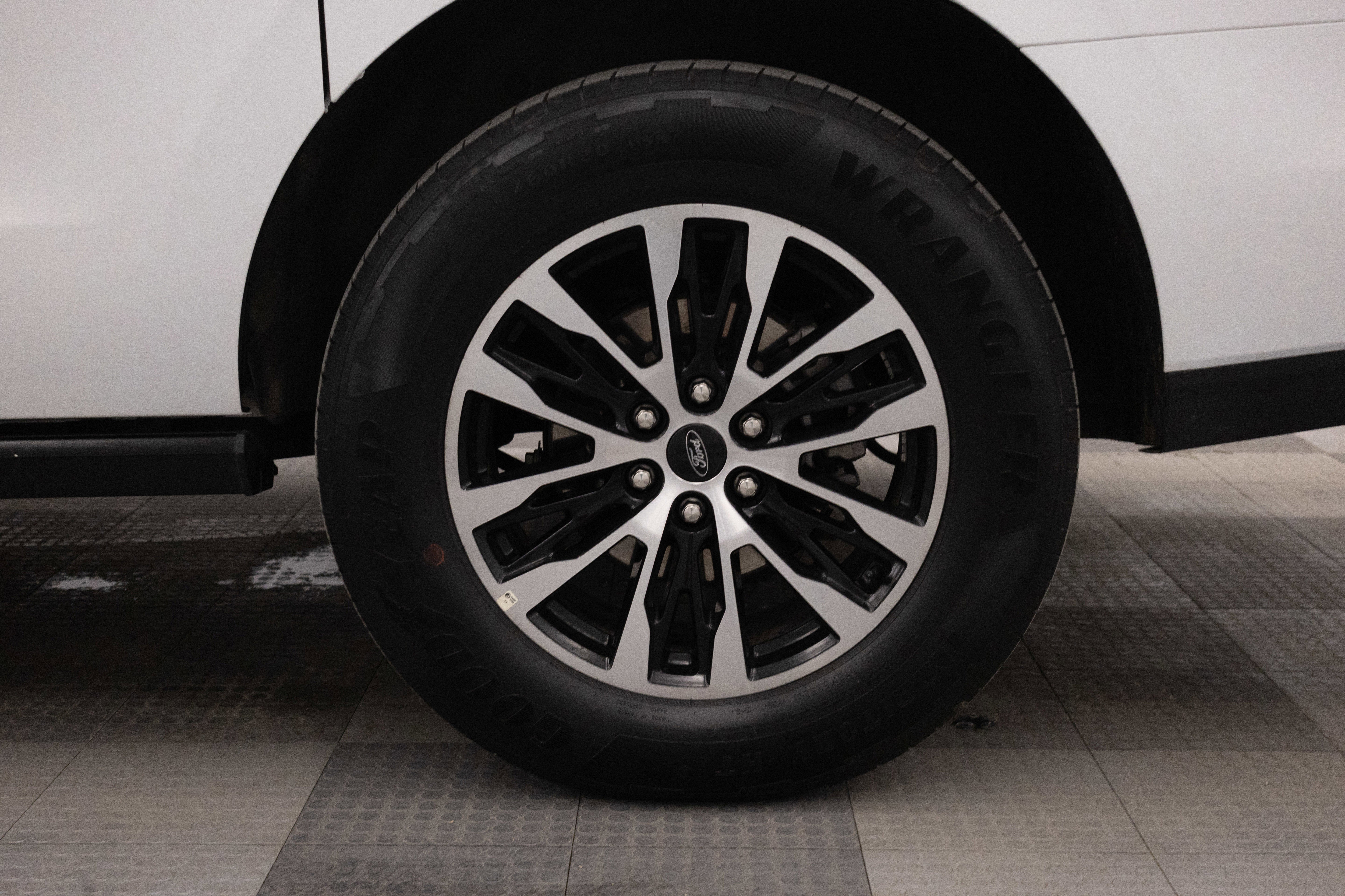 2025 Ford Expedition Platinum MAX