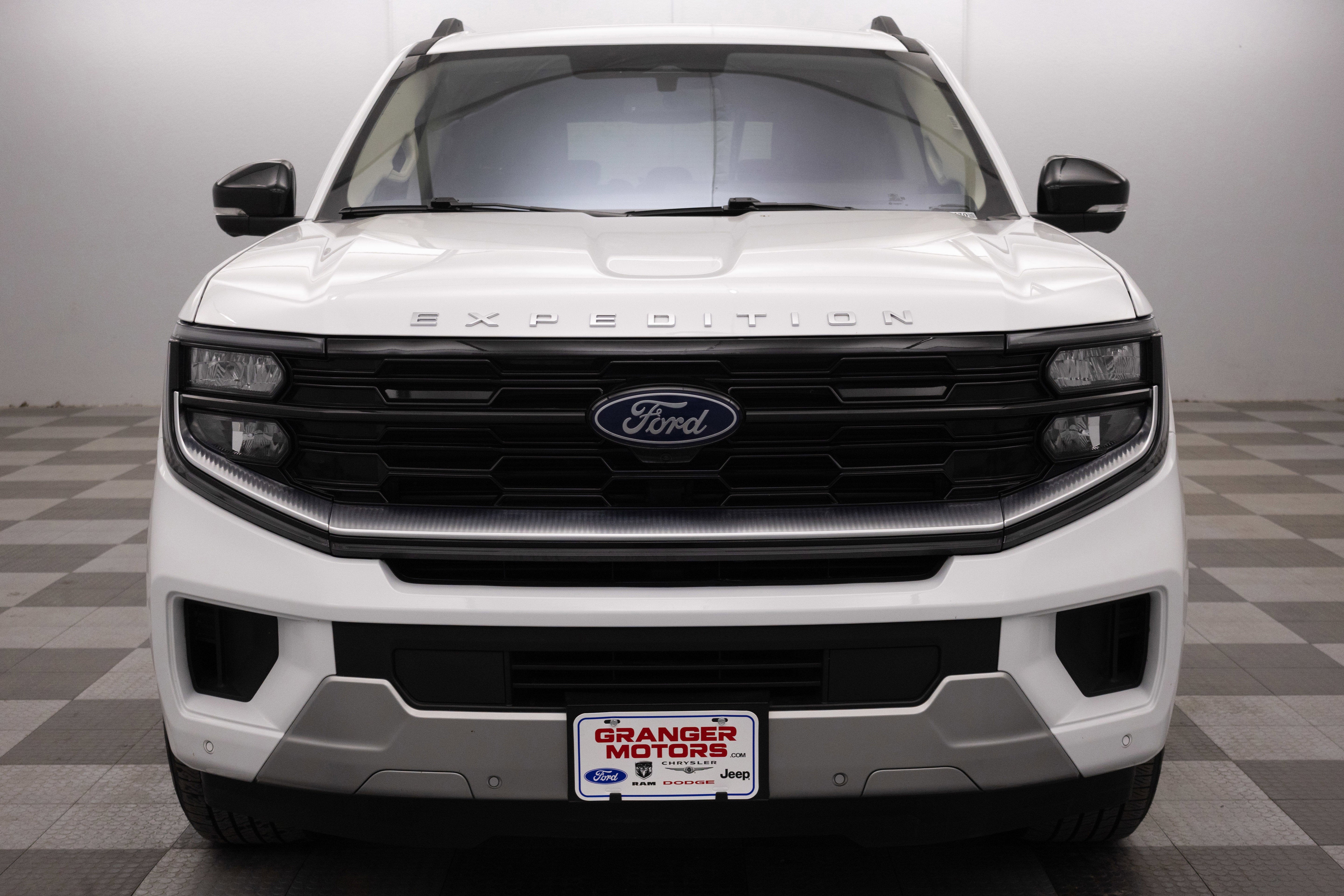 2025 Ford Expedition Platinum MAX