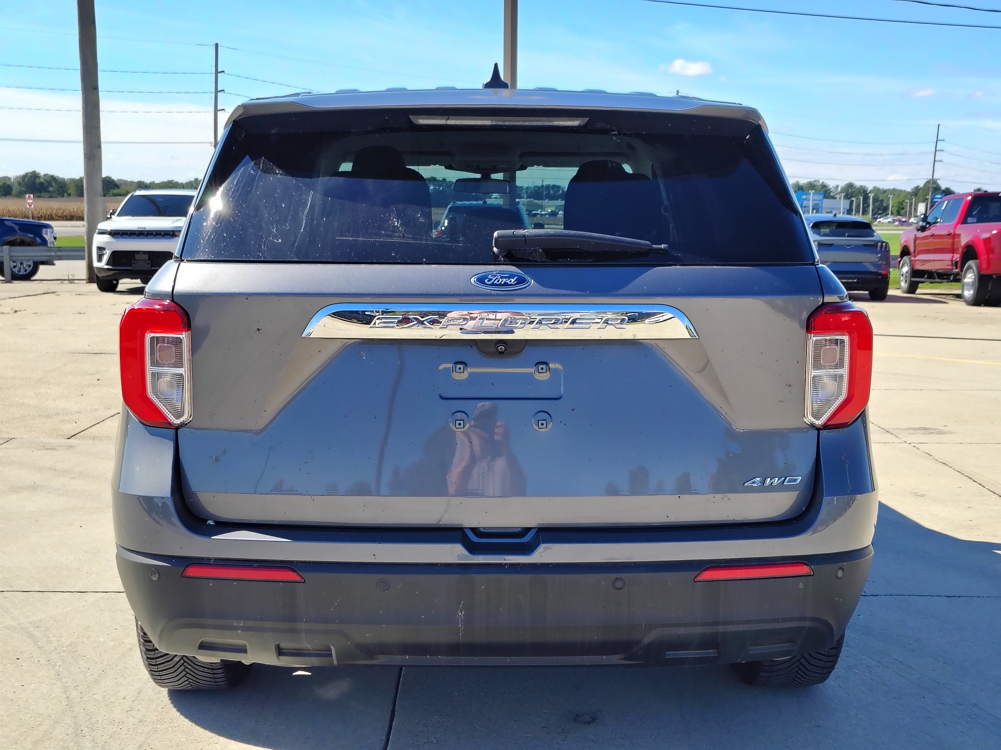 2021 Ford Explorer Base