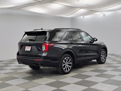 2022 Ford Explorer ST-Line