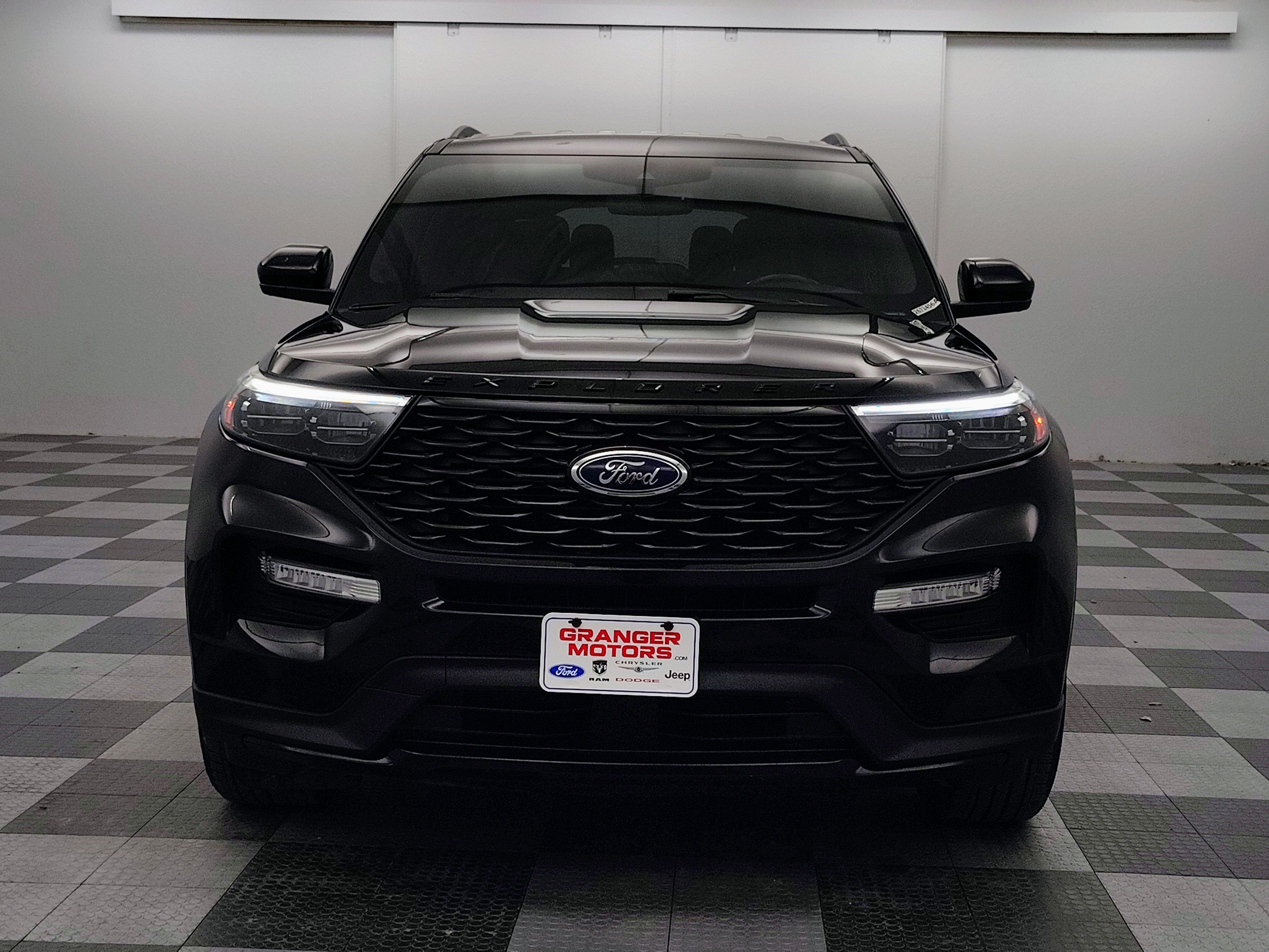 2022 Ford Explorer ST-Line