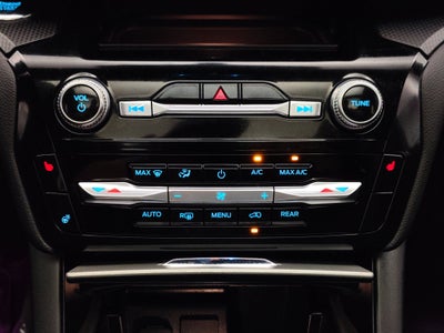 2024 Ford Explorer ST-Line