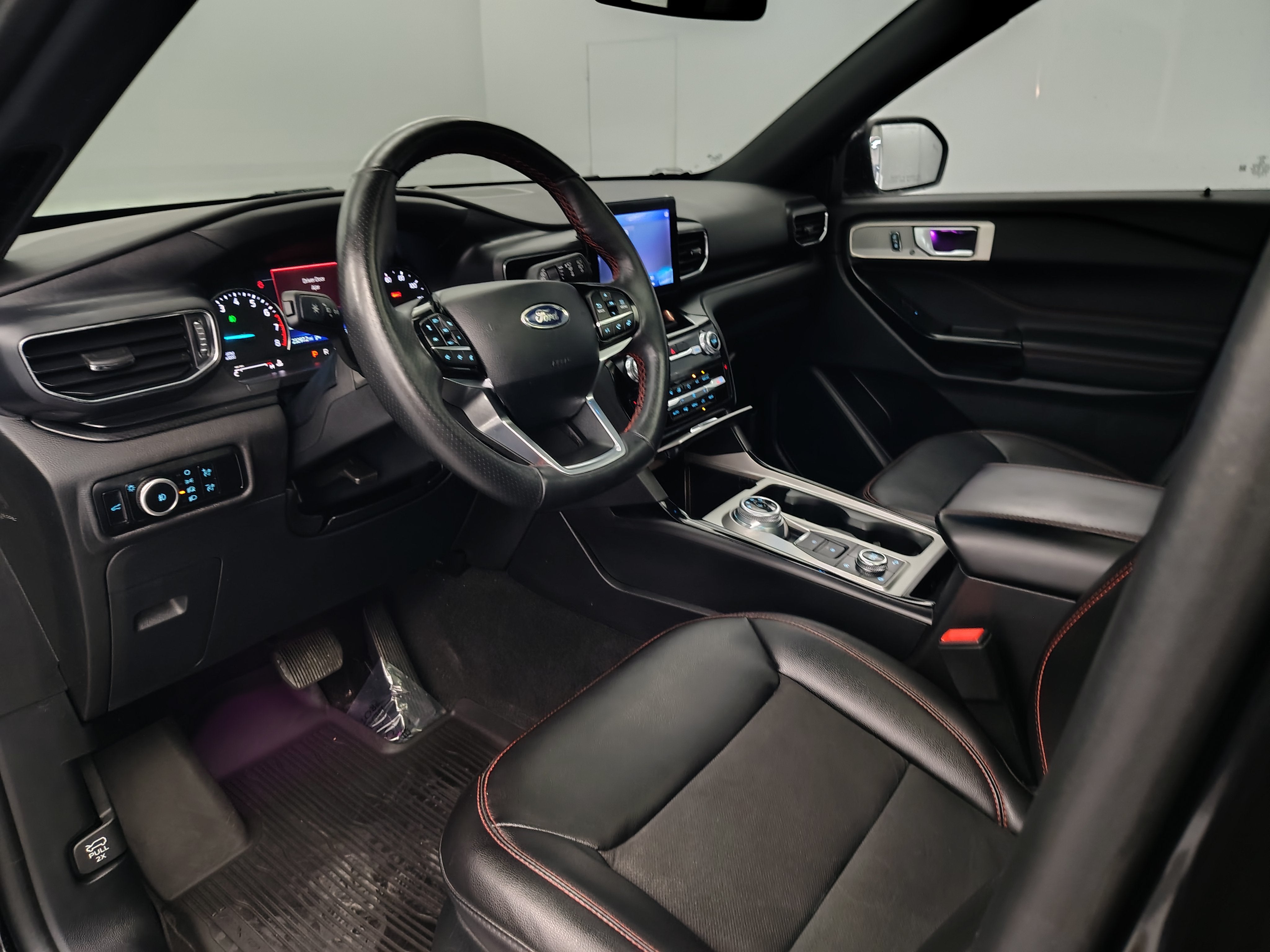 2024 Ford Explorer ST-Line