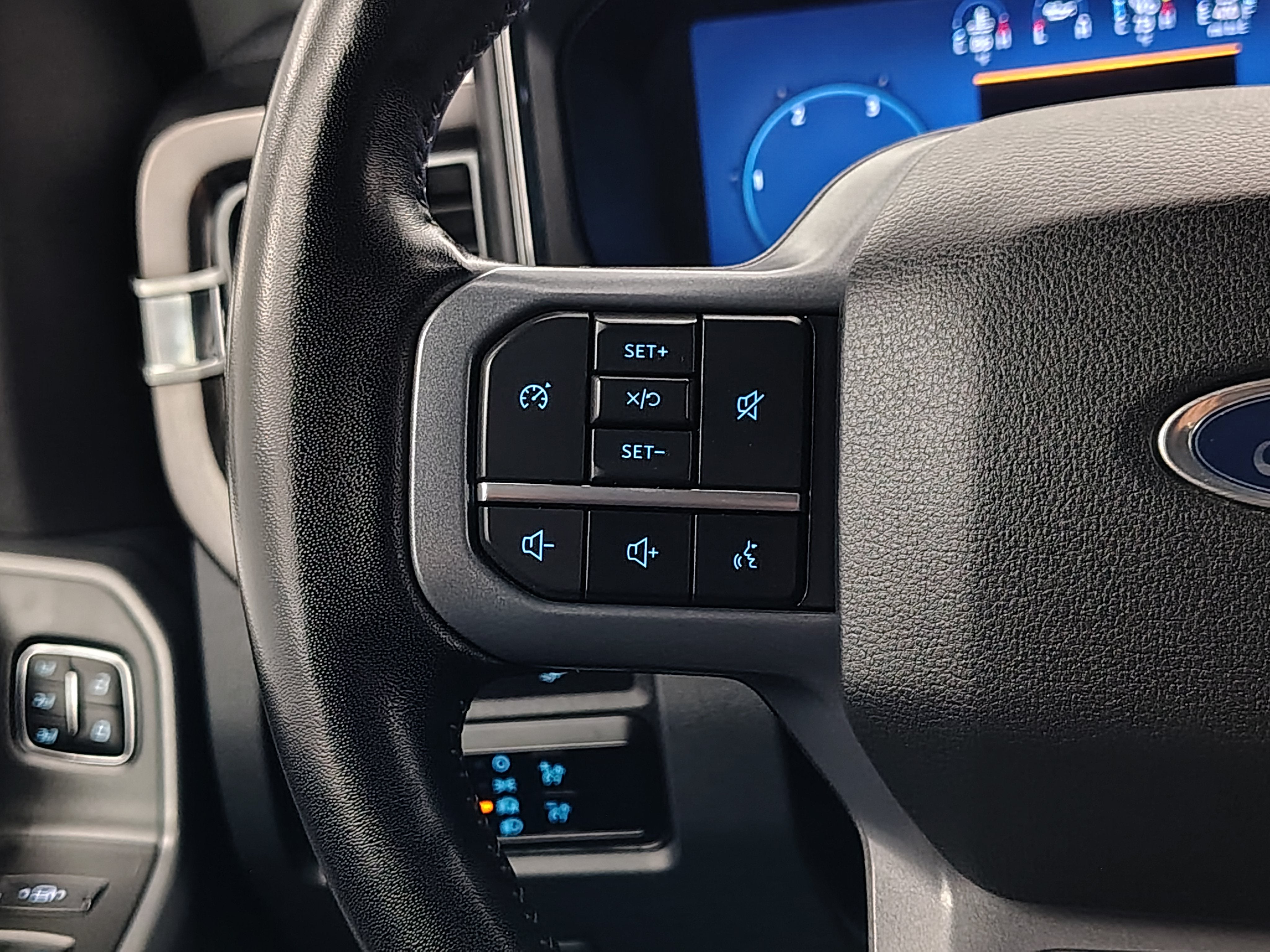 2023 Ford F-350 Lariat Super Duty