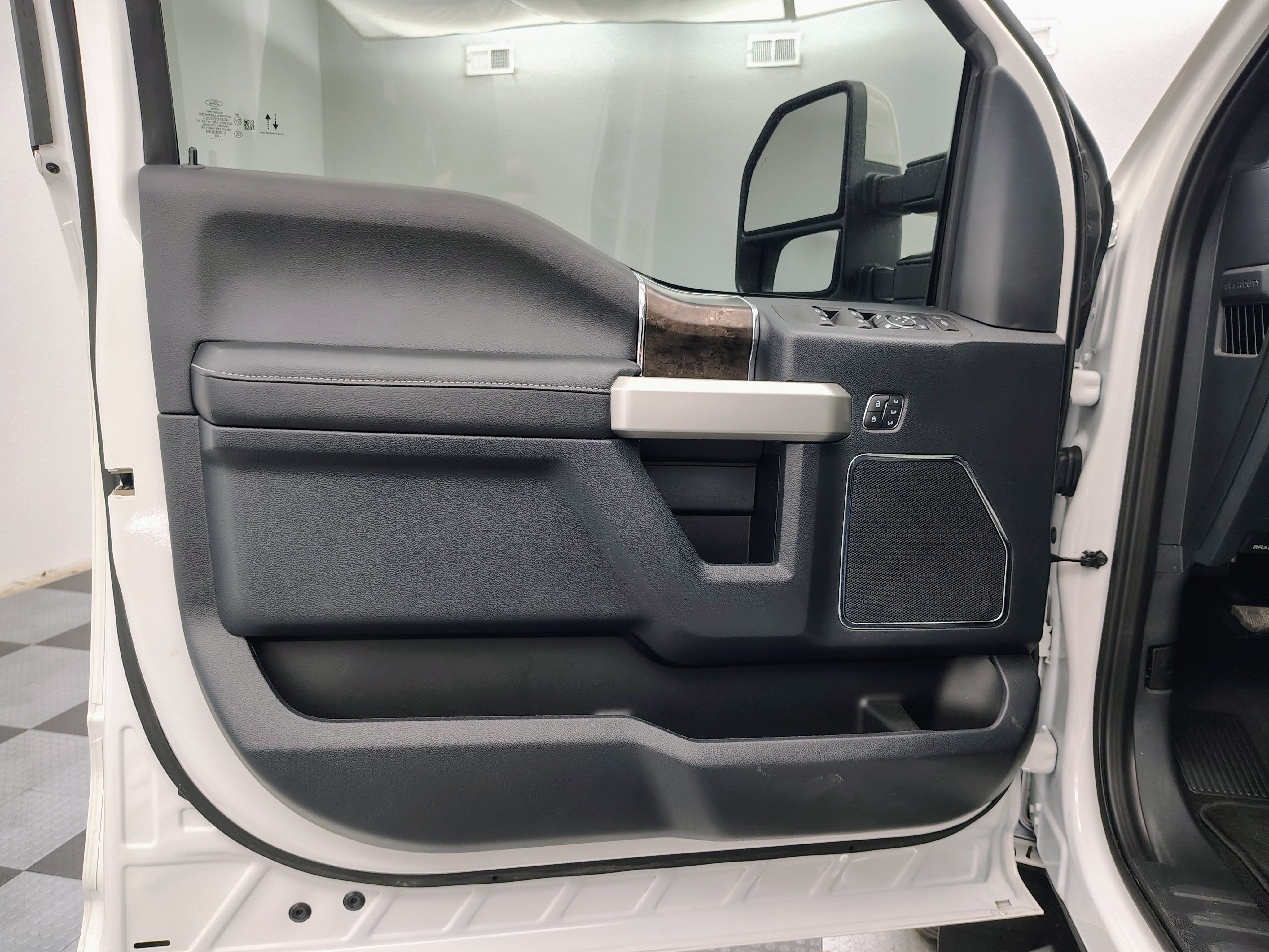 2022 Ford F-350 Lariat Super Duty