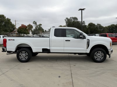 2025 Ford F-350 XLT