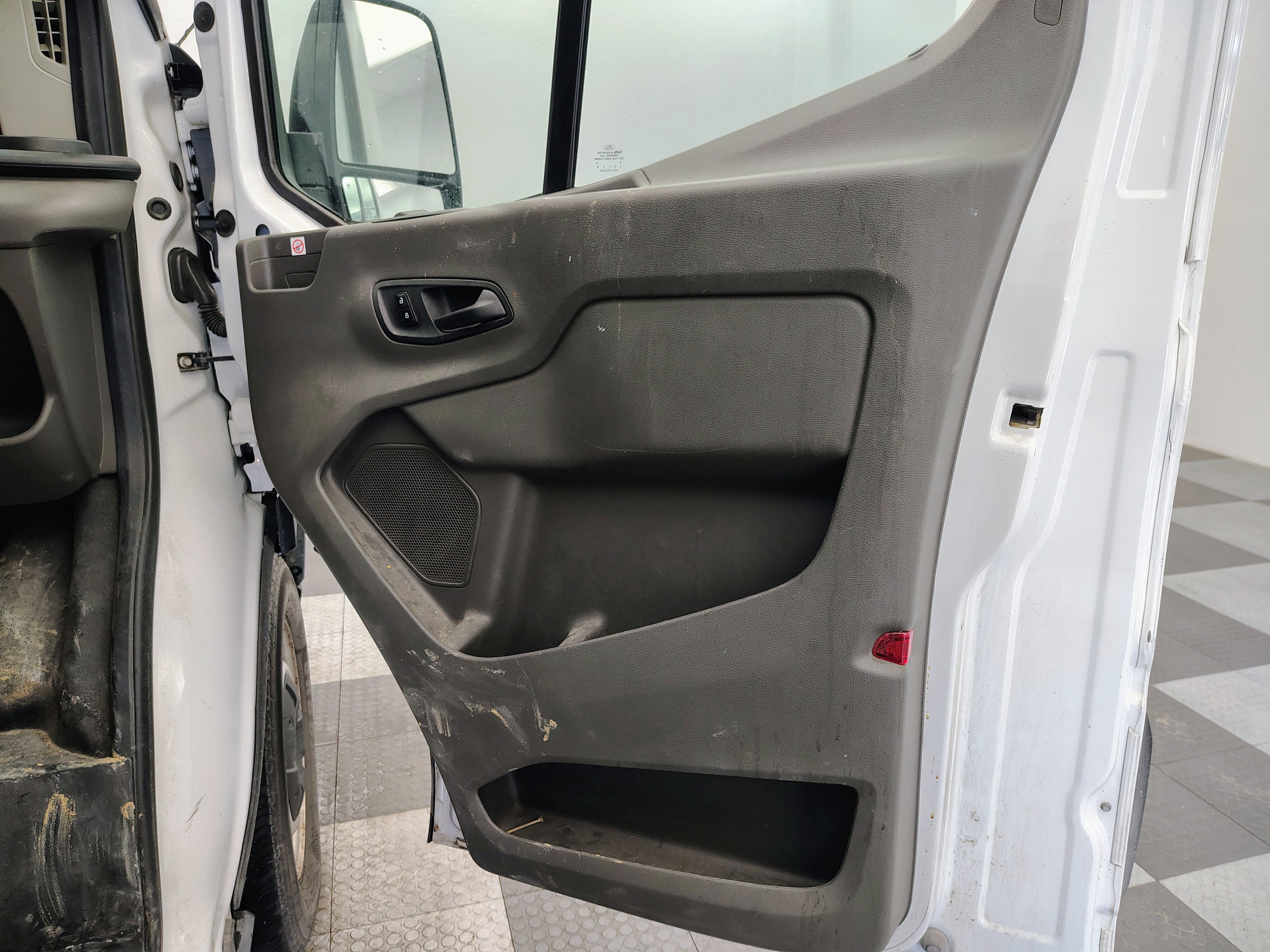 2020 Ford Transit Cargo Van 148 WB High Roof Cargo