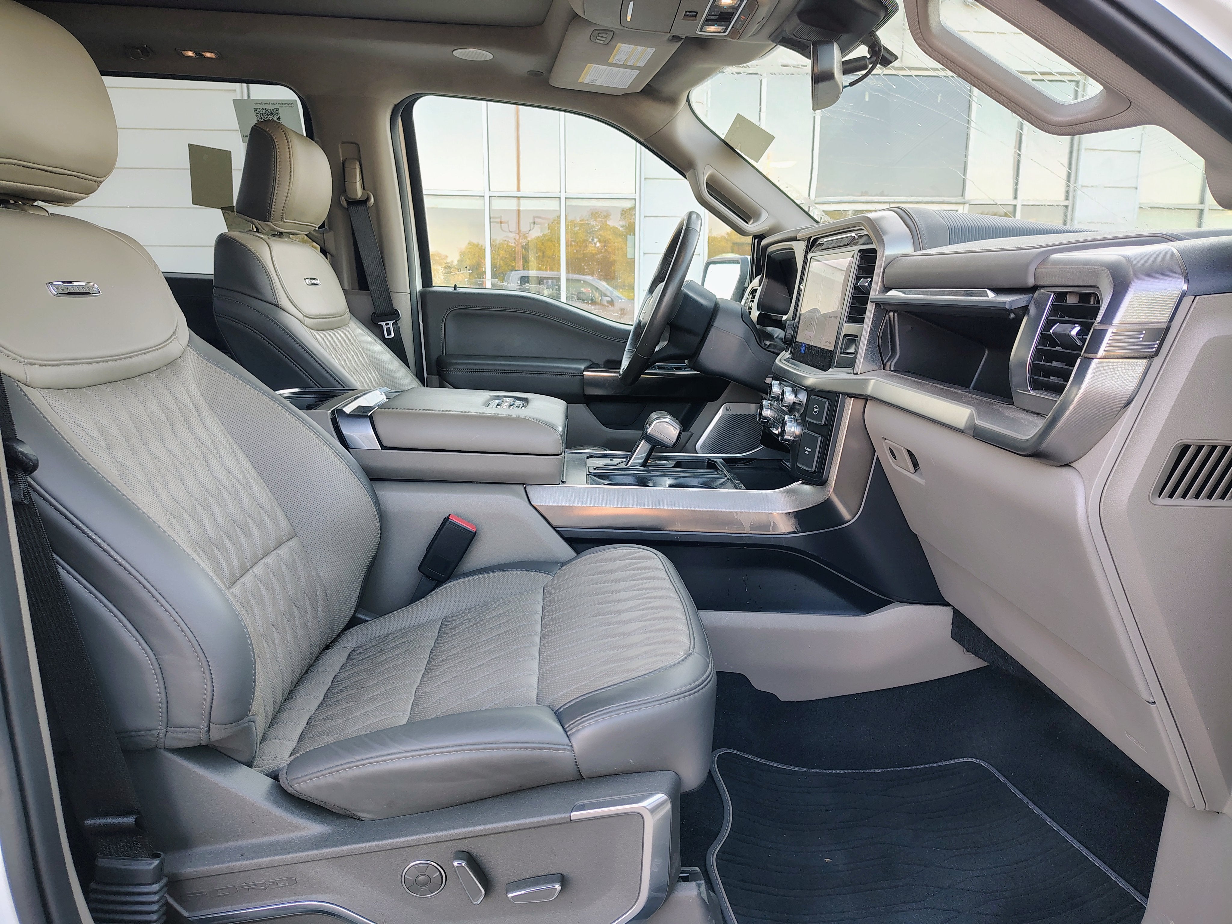2024 Ford F-150 Platinum