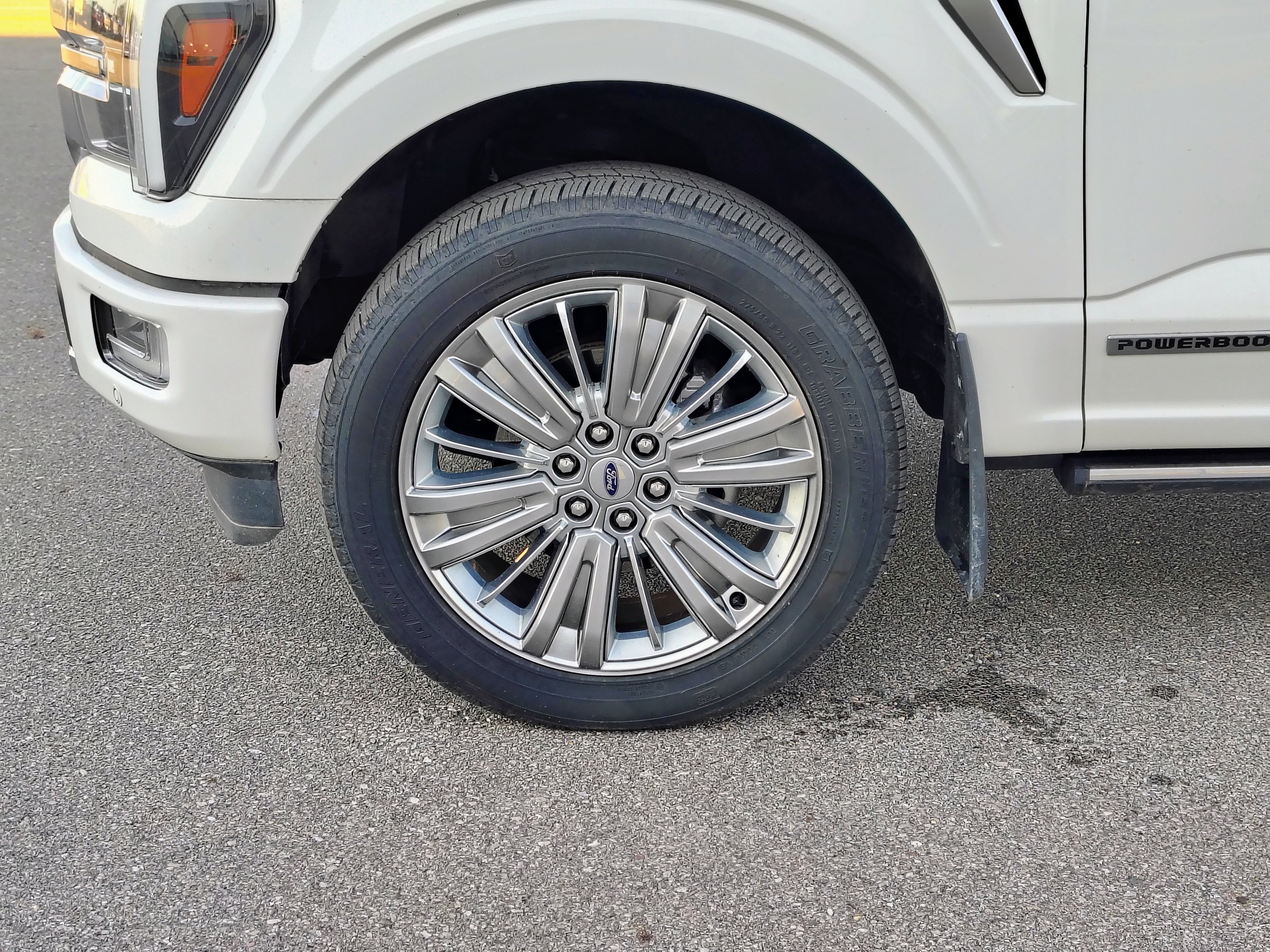 2024 Ford F-150 Platinum