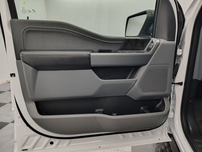 2023 Ford F-150 Lightning XLT
