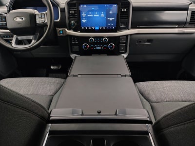 2023 Ford F-150 Lightning XLT