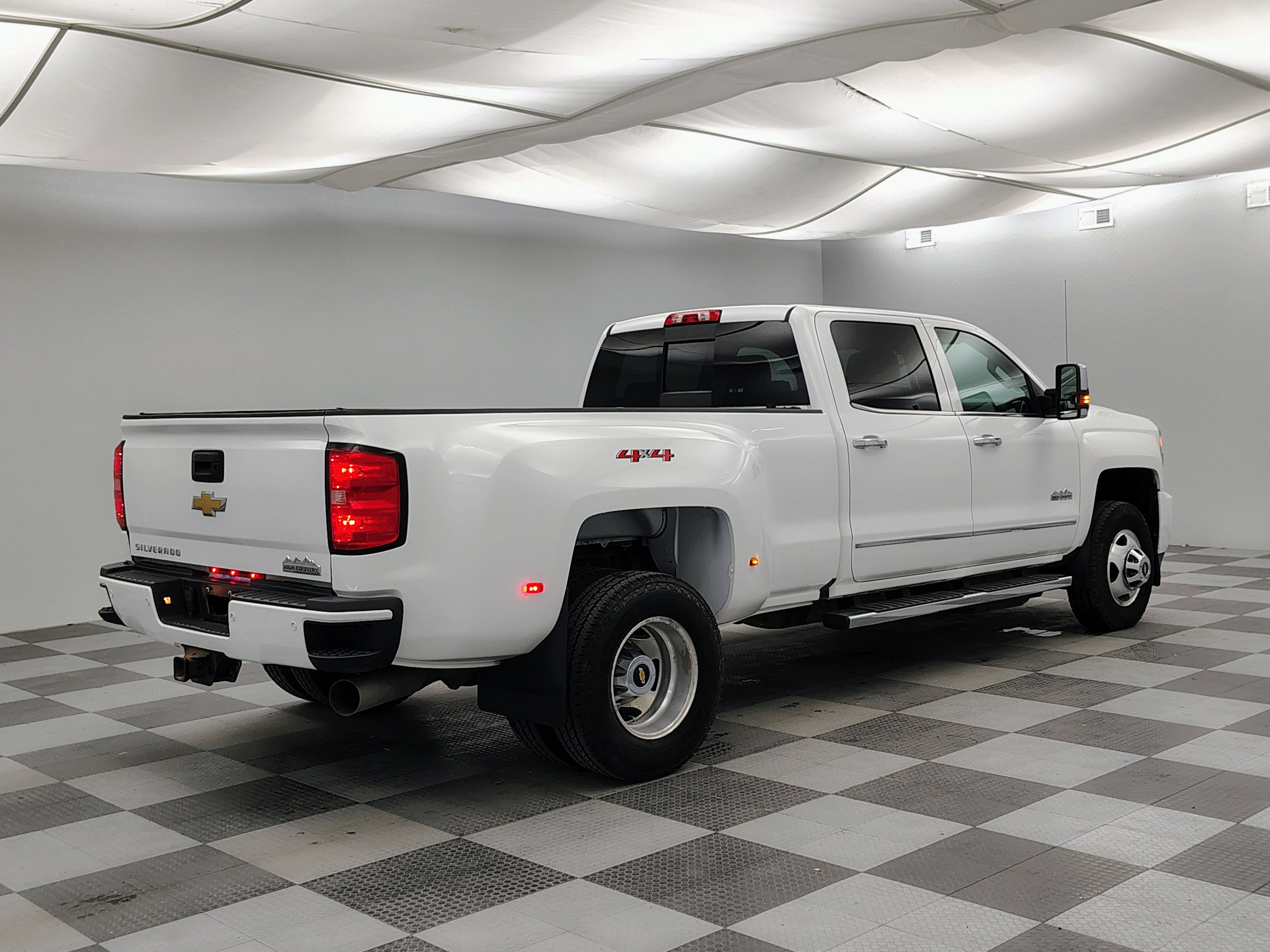 2019 Chevrolet Silverado 3500HD High Country