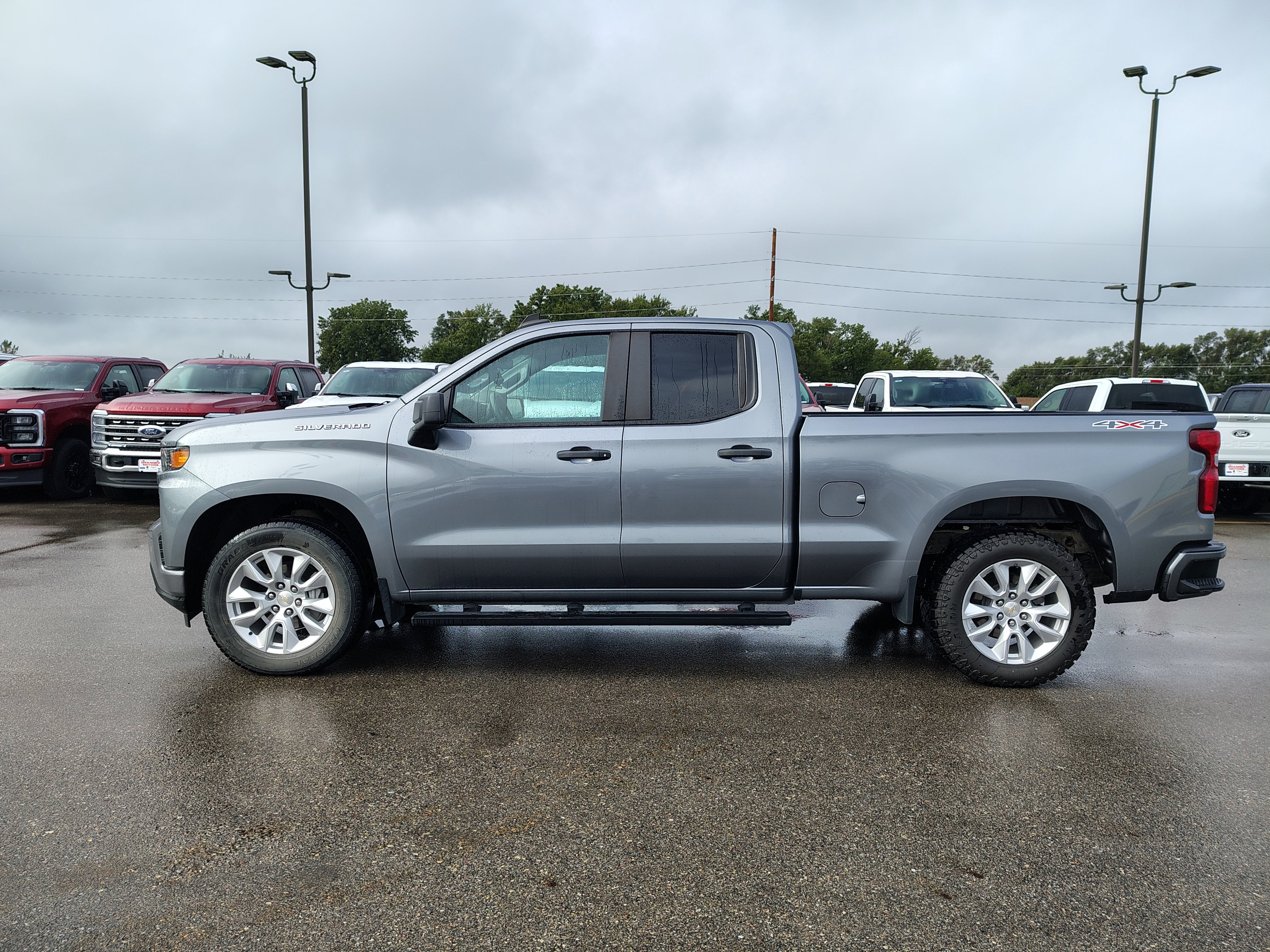 2021 Chevrolet Silverado 1500 Custom