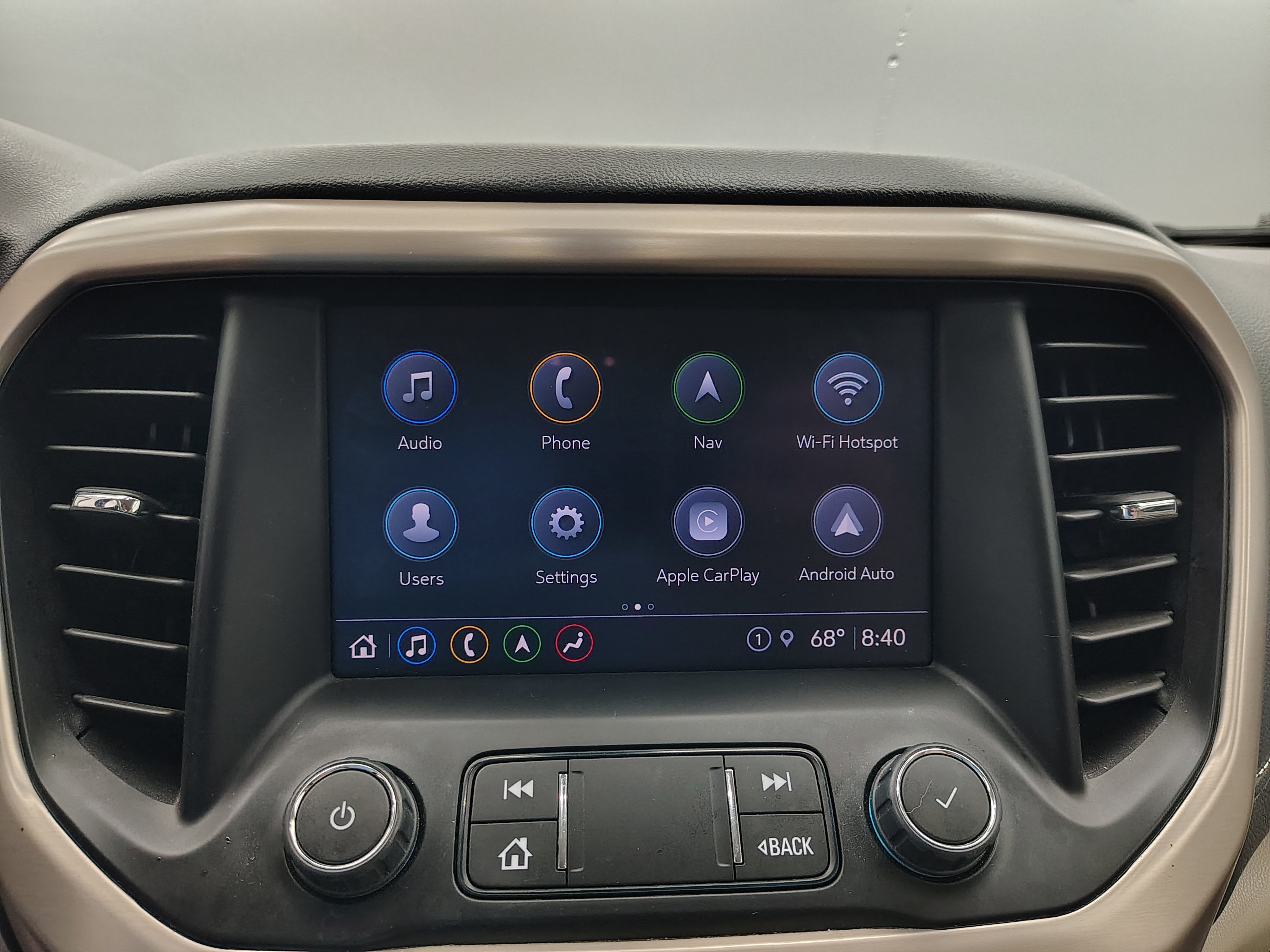 2023 GMC Acadia Denali