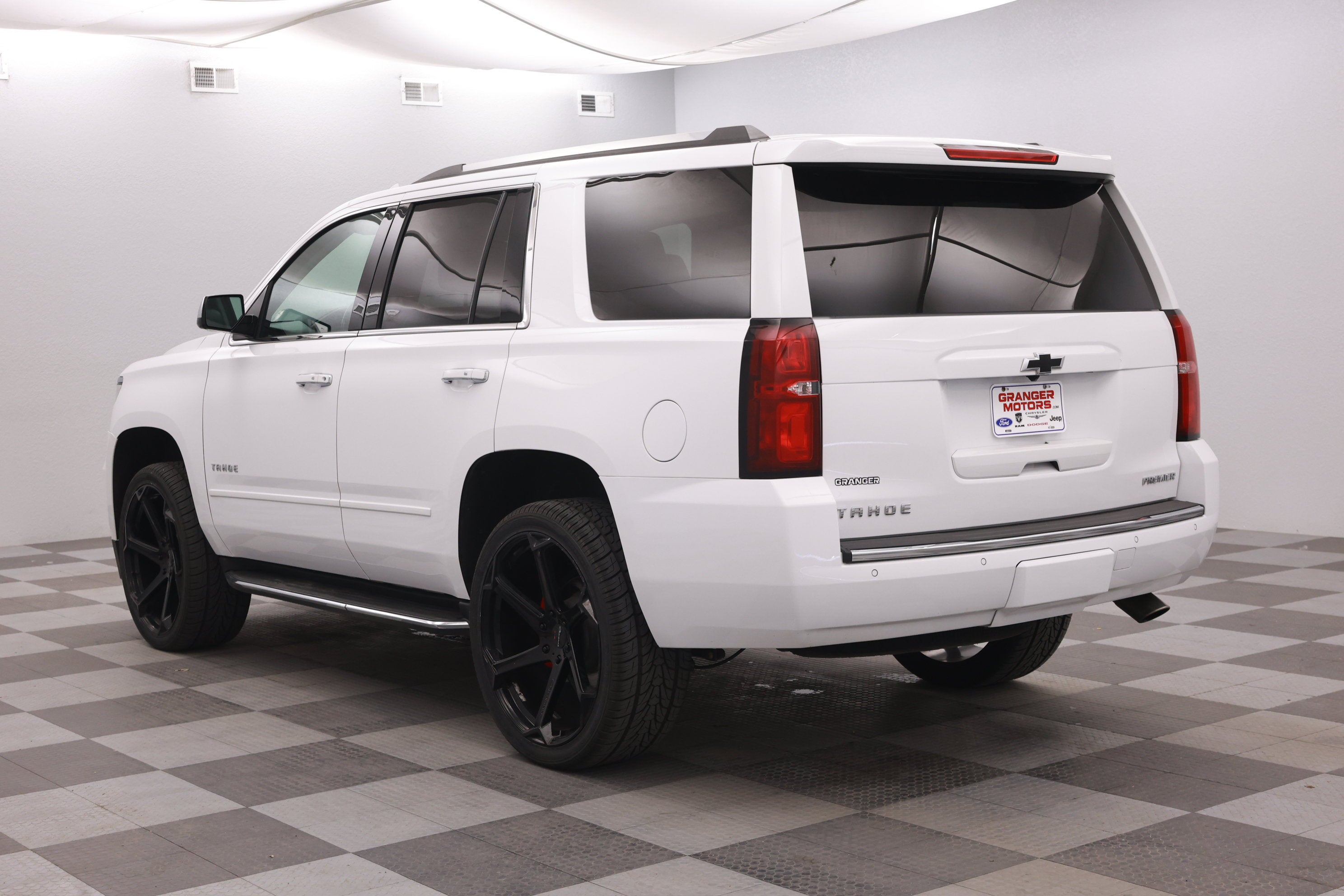 2020 Chevrolet Tahoe 4WD Premier